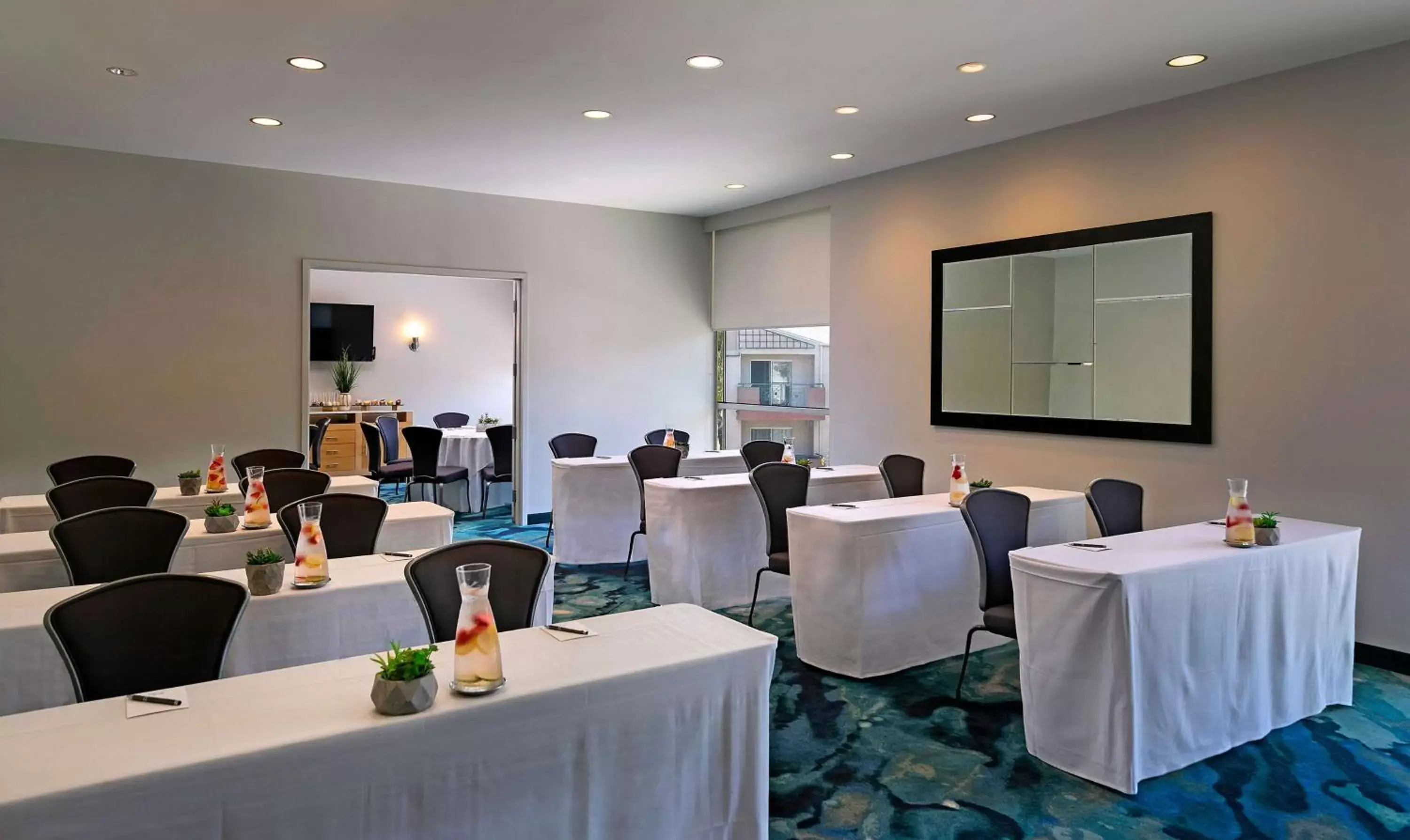 Meeting/conference room, Business Area/Conference Room in The Belamar Hotel Manhattan Beach, Tapestry by Hilton