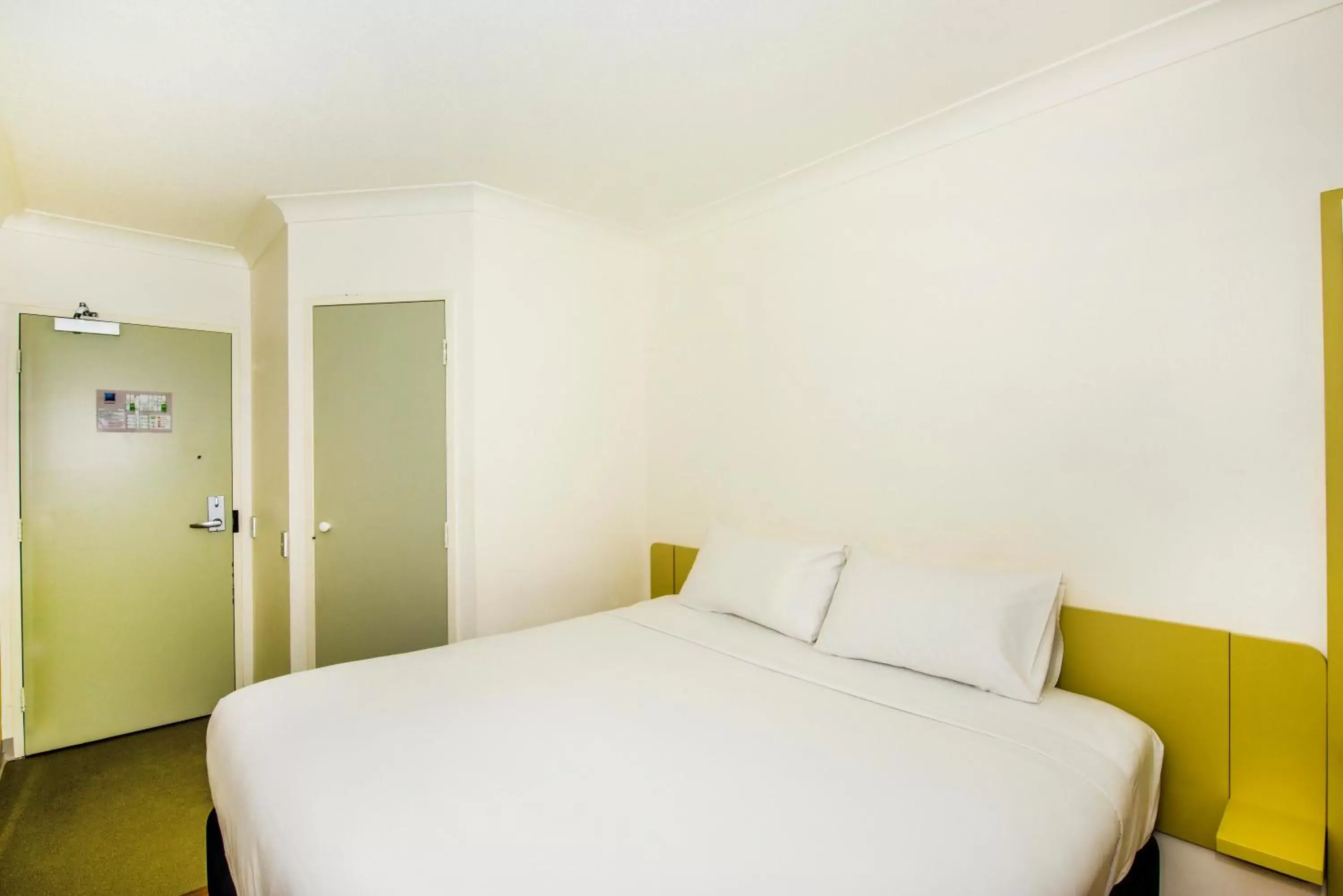 Bed in ibis budget Windsor Brisbane