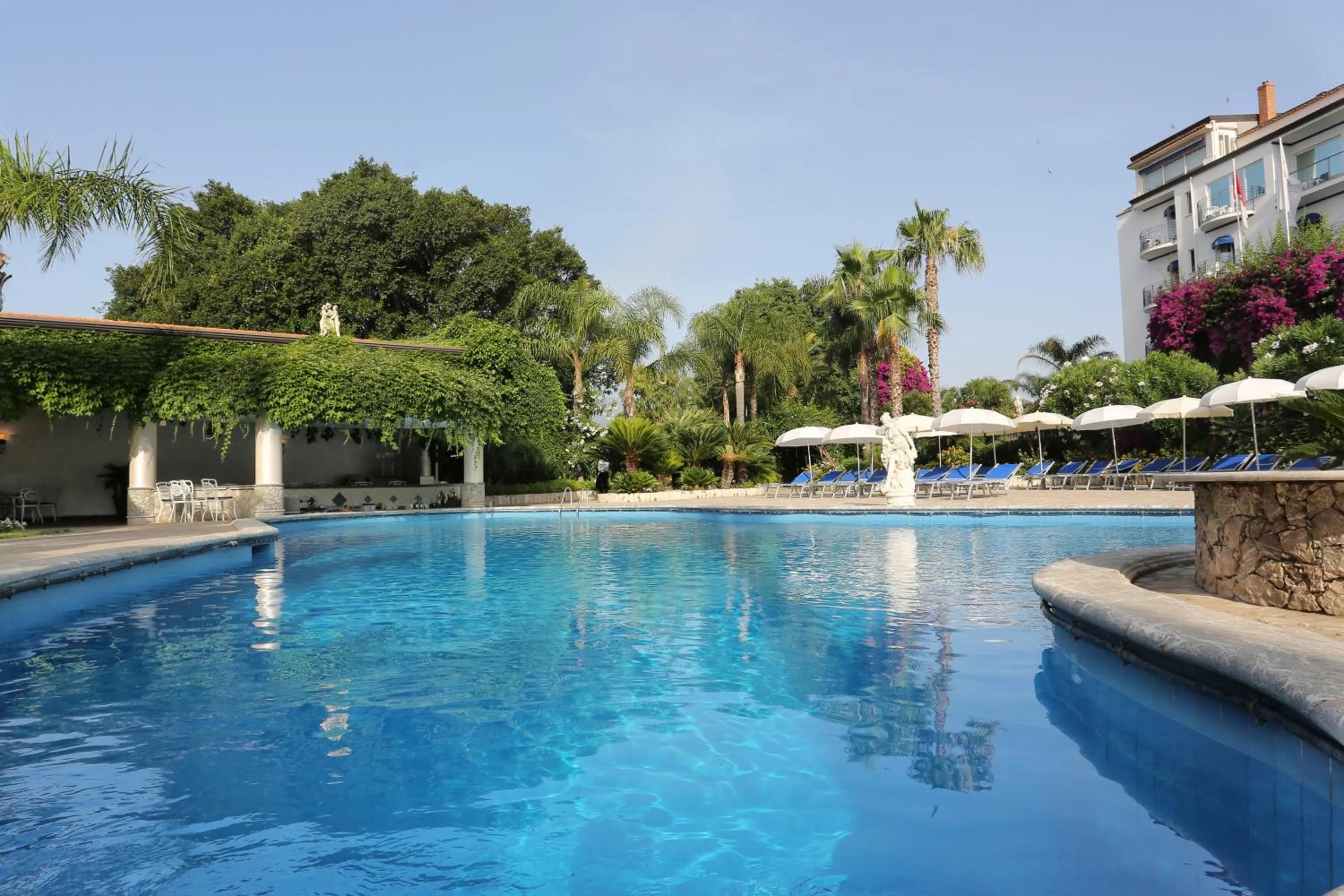 Swimming pool in Sant Alphio Garden Hotel & SPA