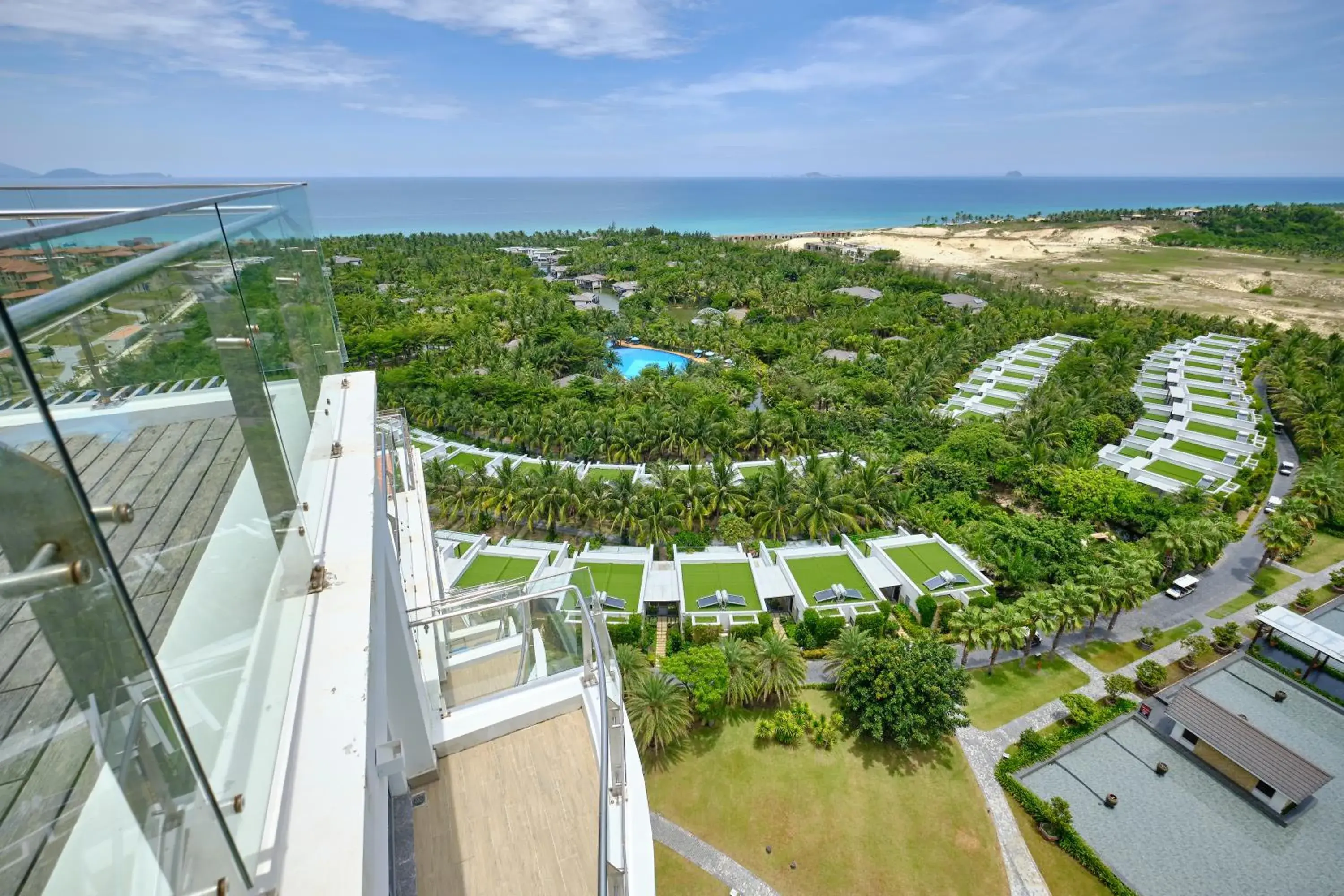 View (from property/room), Bird's-eye View in Duyen Ha Resort Cam Ranh