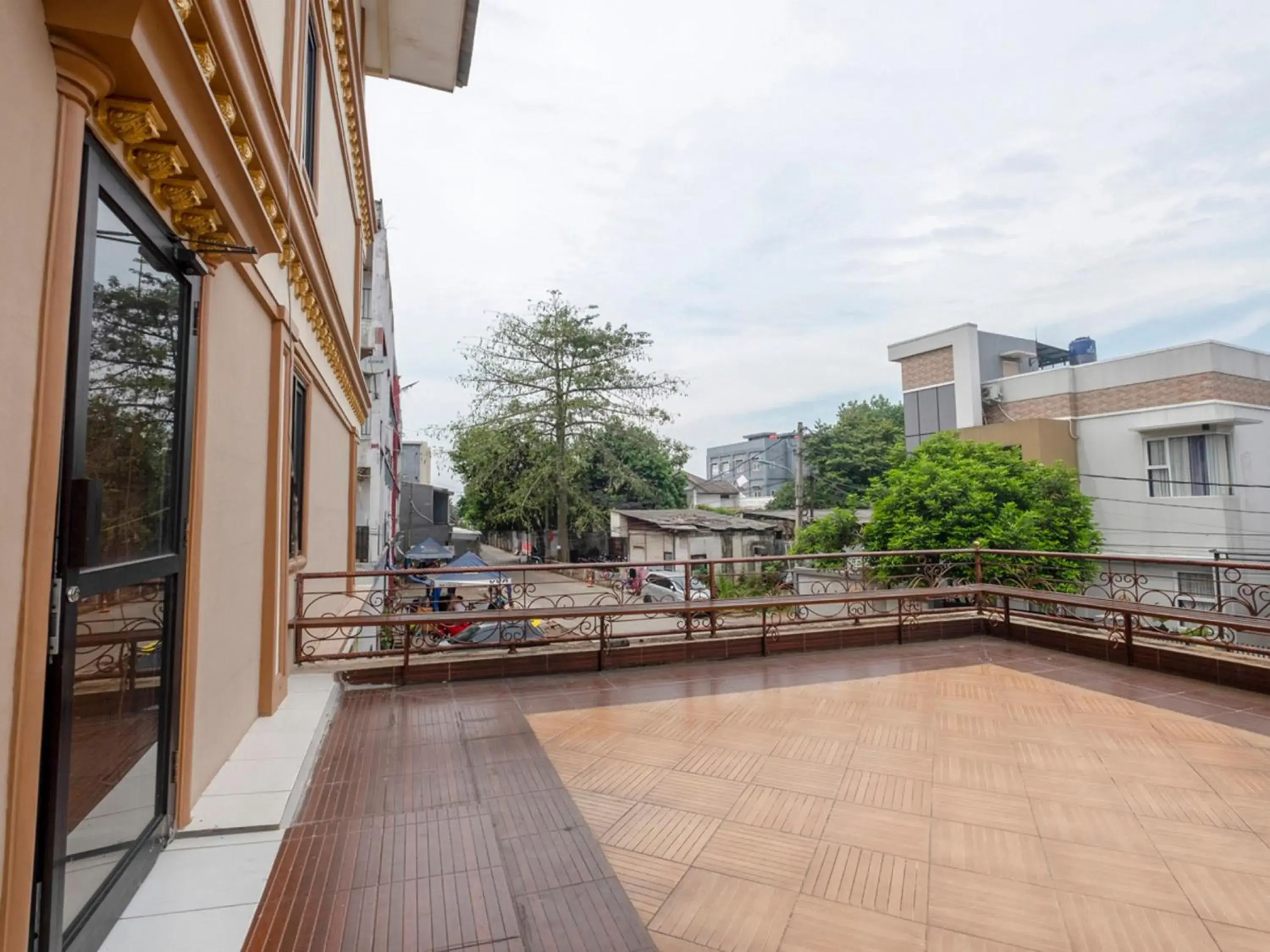 Balcony/Terrace in Super OYO 3747 Comfort Residence