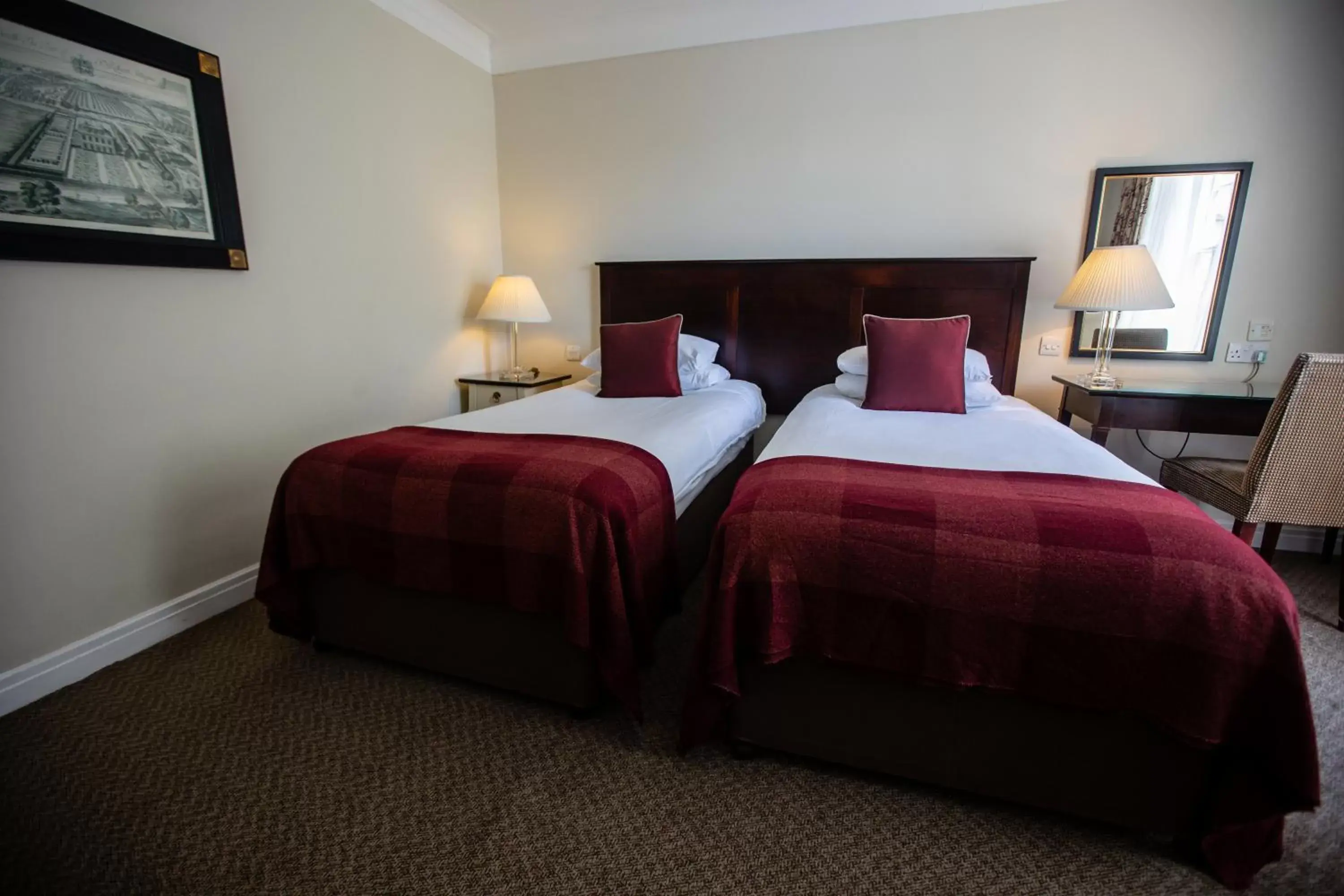 Bed in Mercure Shrewsbury Albrighton Hall Hotel & Spa