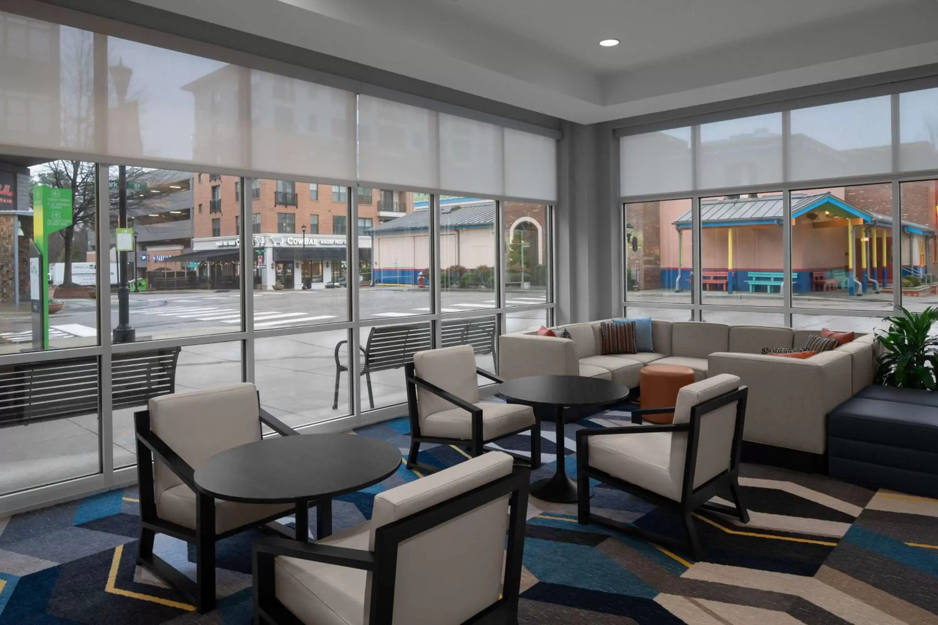 Lobby or reception, Lounge/Bar in Hyatt House Raleigh North Hills