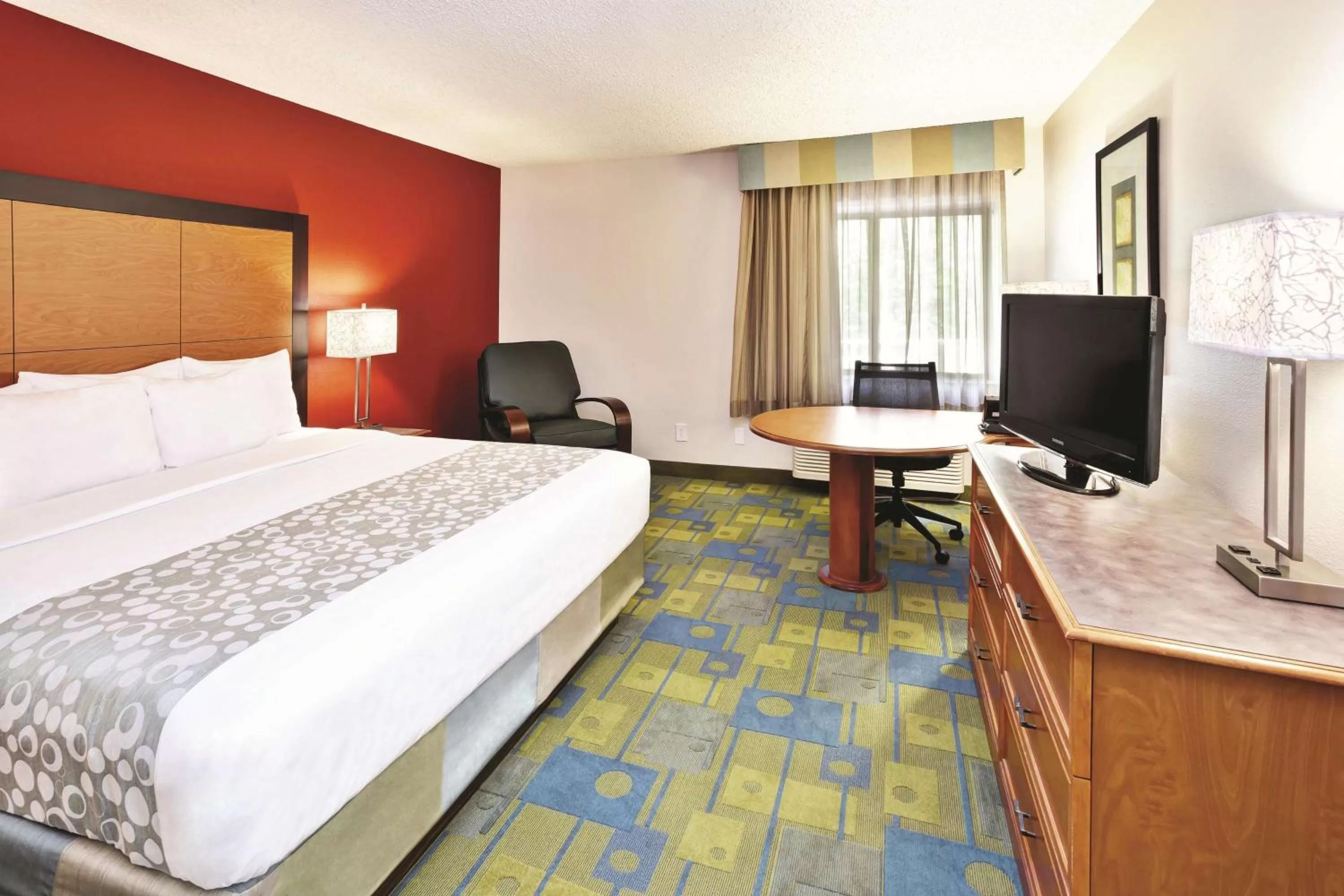 Standard King Room in La Quinta Inn Birmingham - Inverness