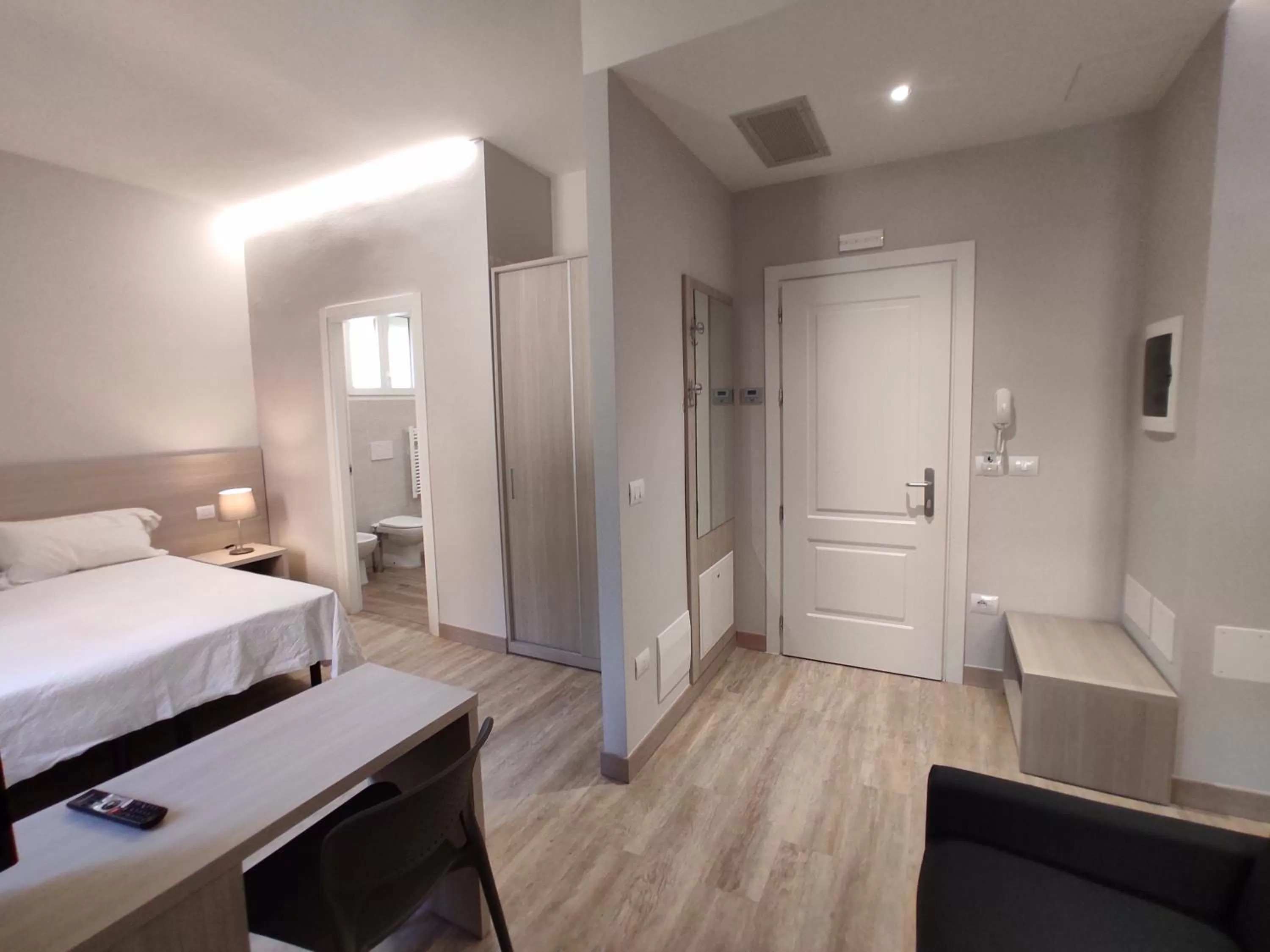 Photo of the whole room, Bed in ALBA RESIDENCE