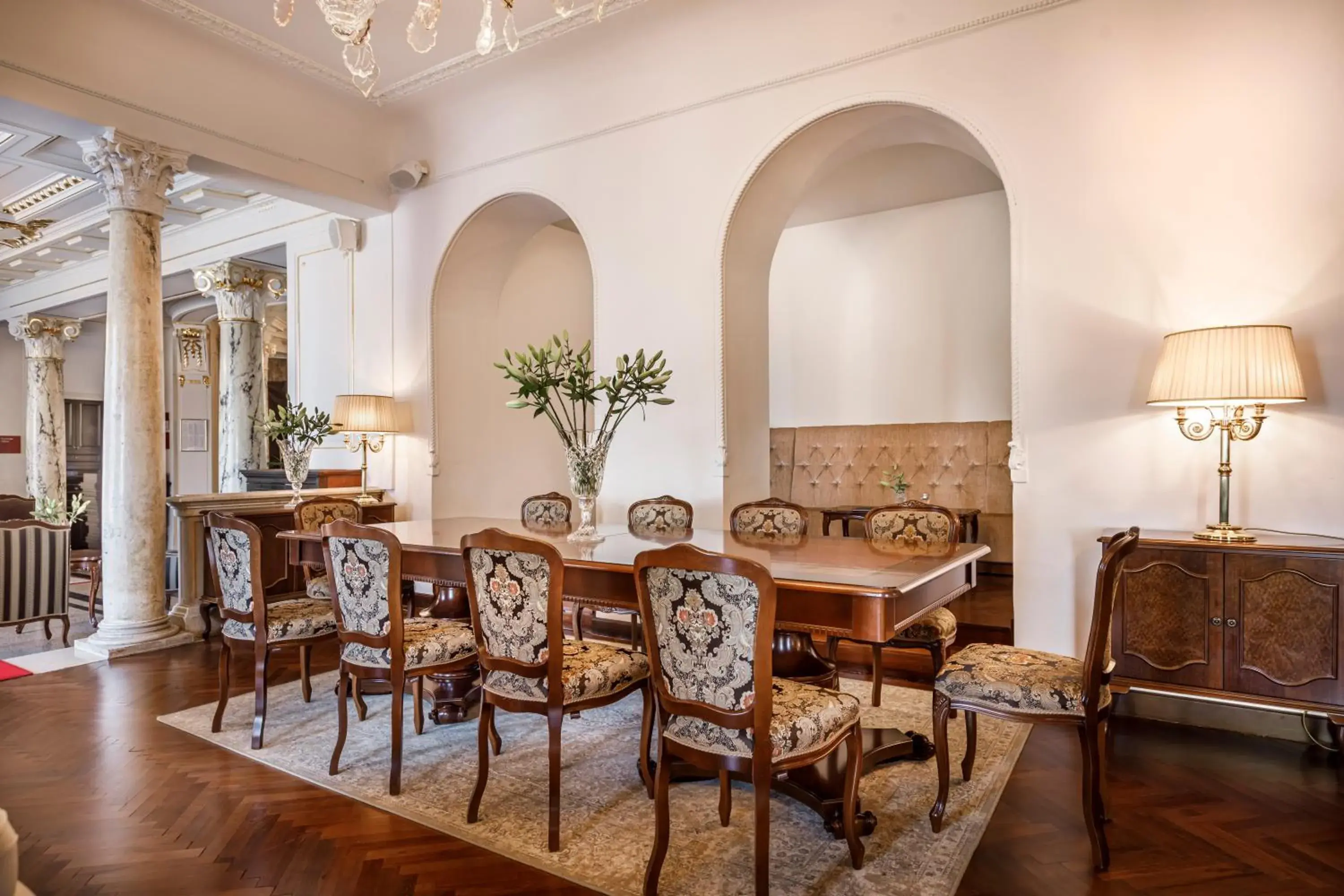 Lounge or bar in Hotel Bellevue - by Liburnia Hotels & Villas Lounge or bar in Hotel Bellevue - by Liburnia Hotels & Villas