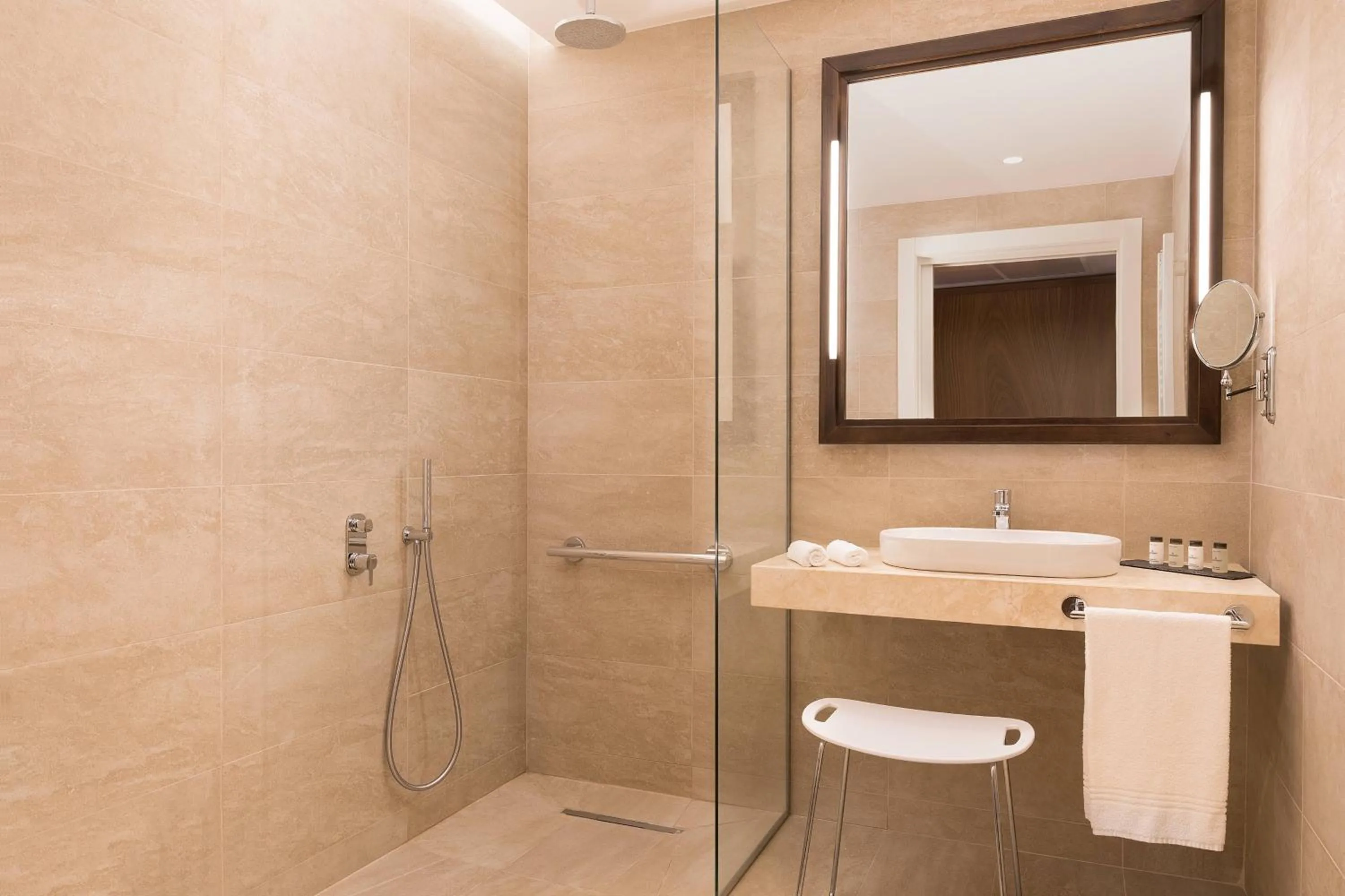 Bathroom in Sheraton Lake Como Hotel