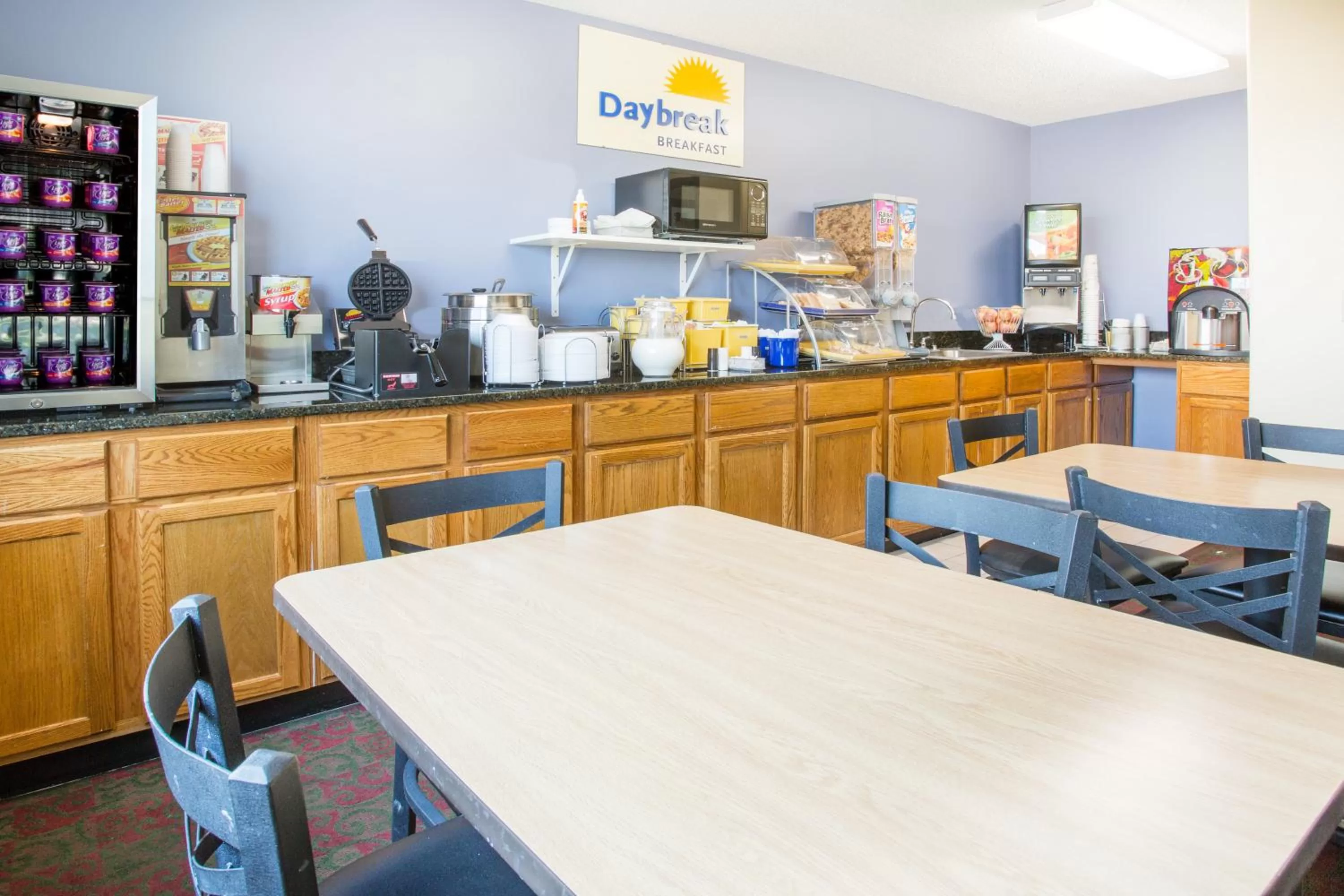 Continental breakfast in Days Inn by Wyndham Lexington NE