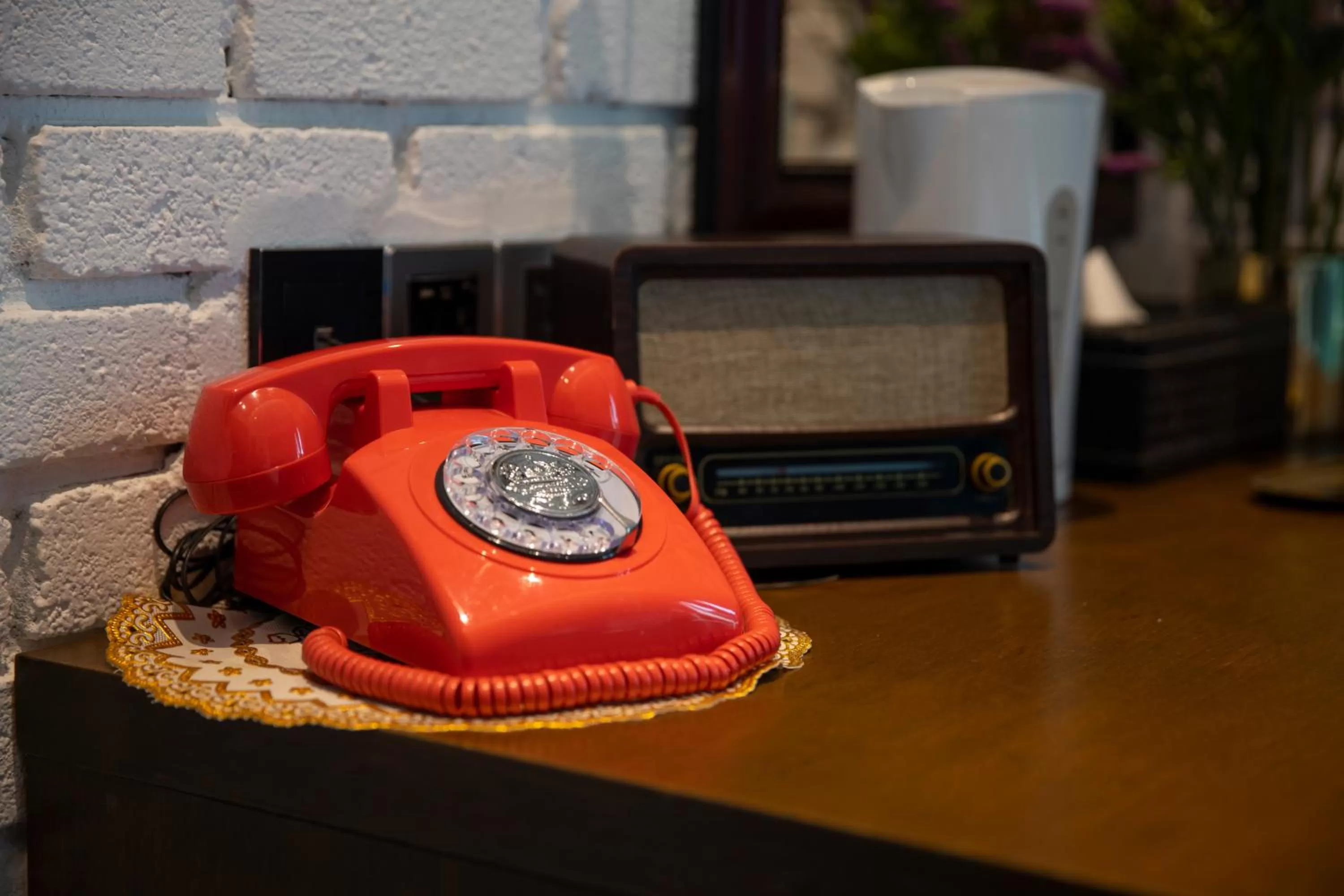 Decorative detail in Carnarvon Suites