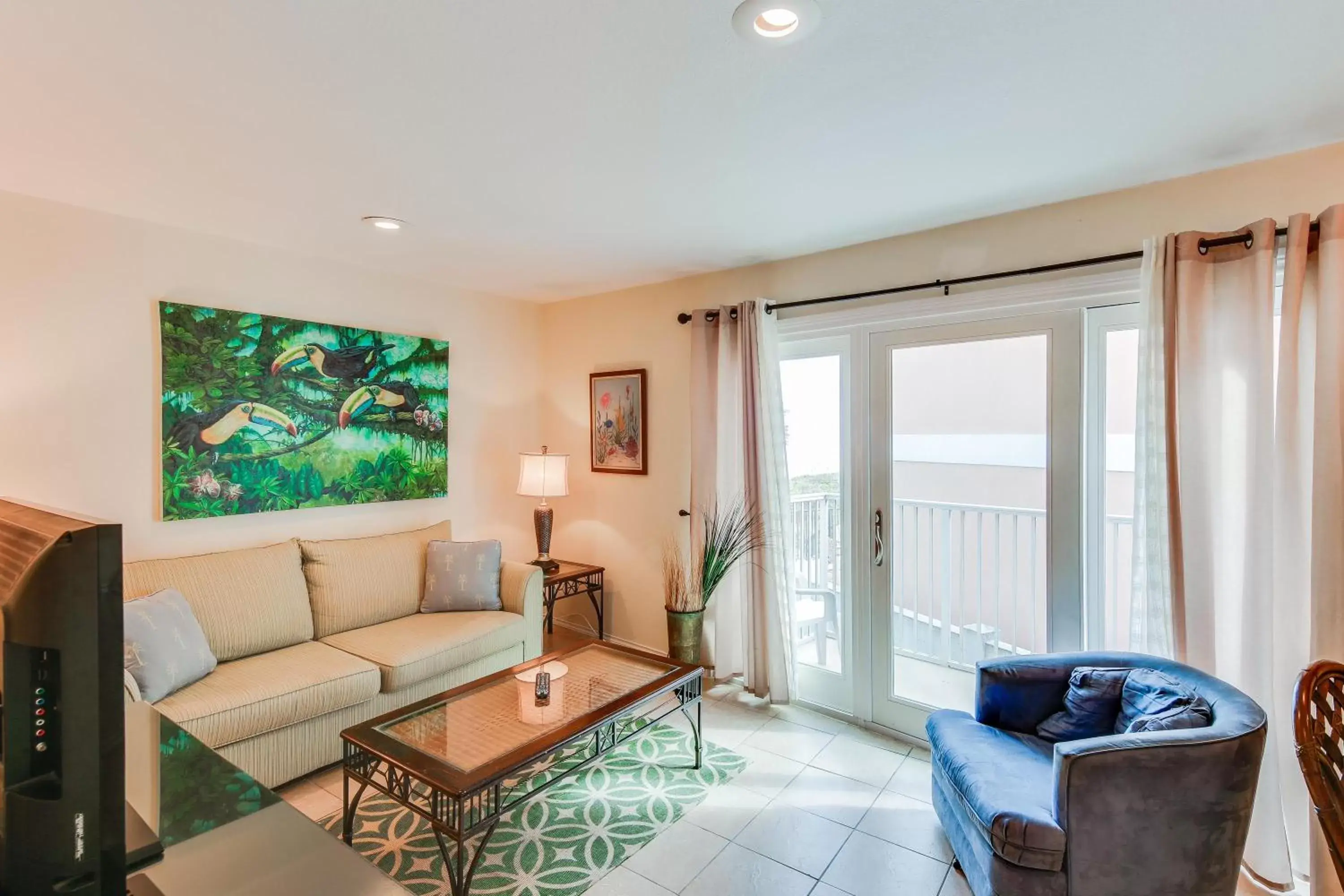 Living room, Seating Area in La Internacional Condominiums #210