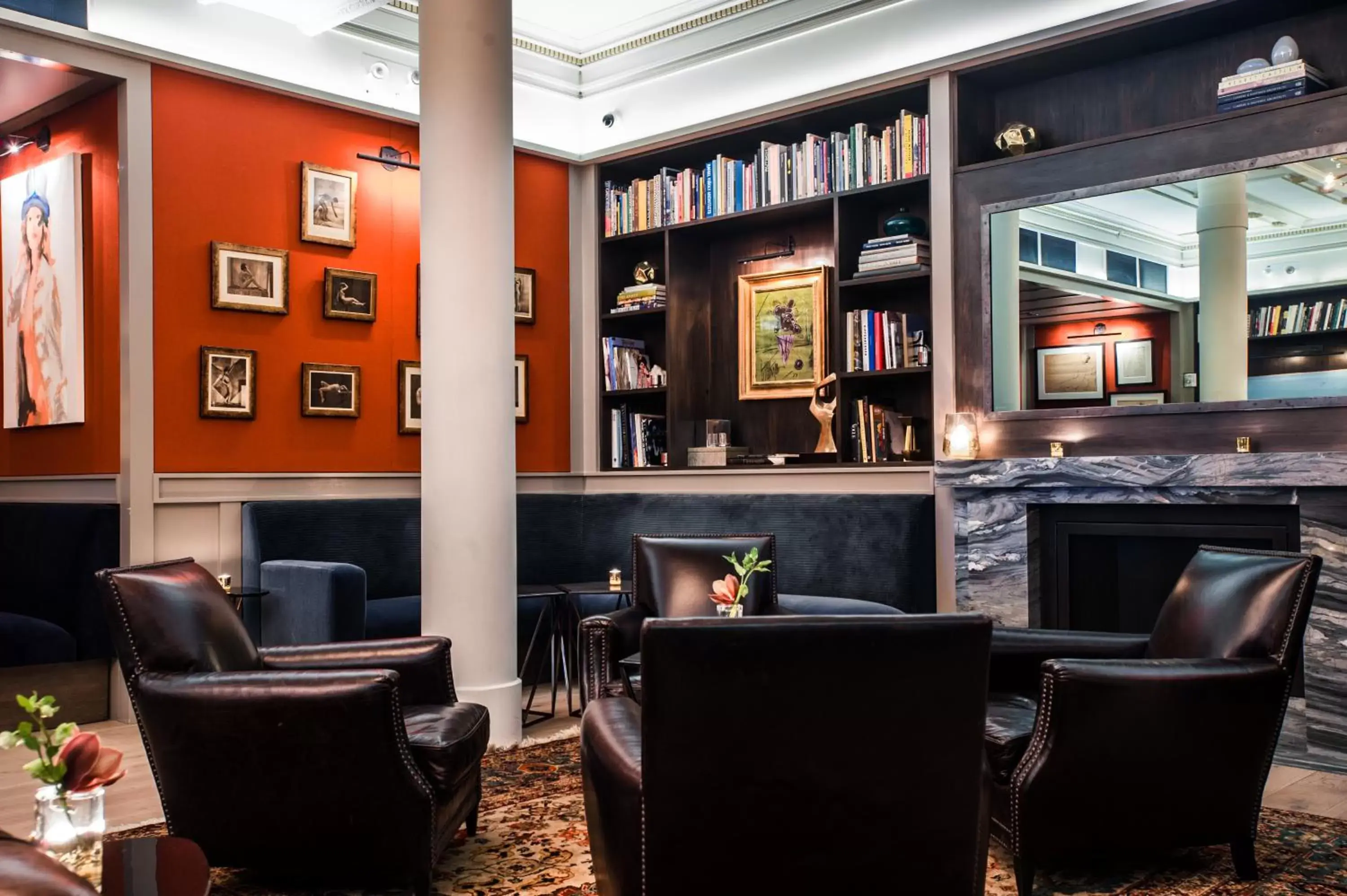 Library, Lounge/Bar in HGU New York