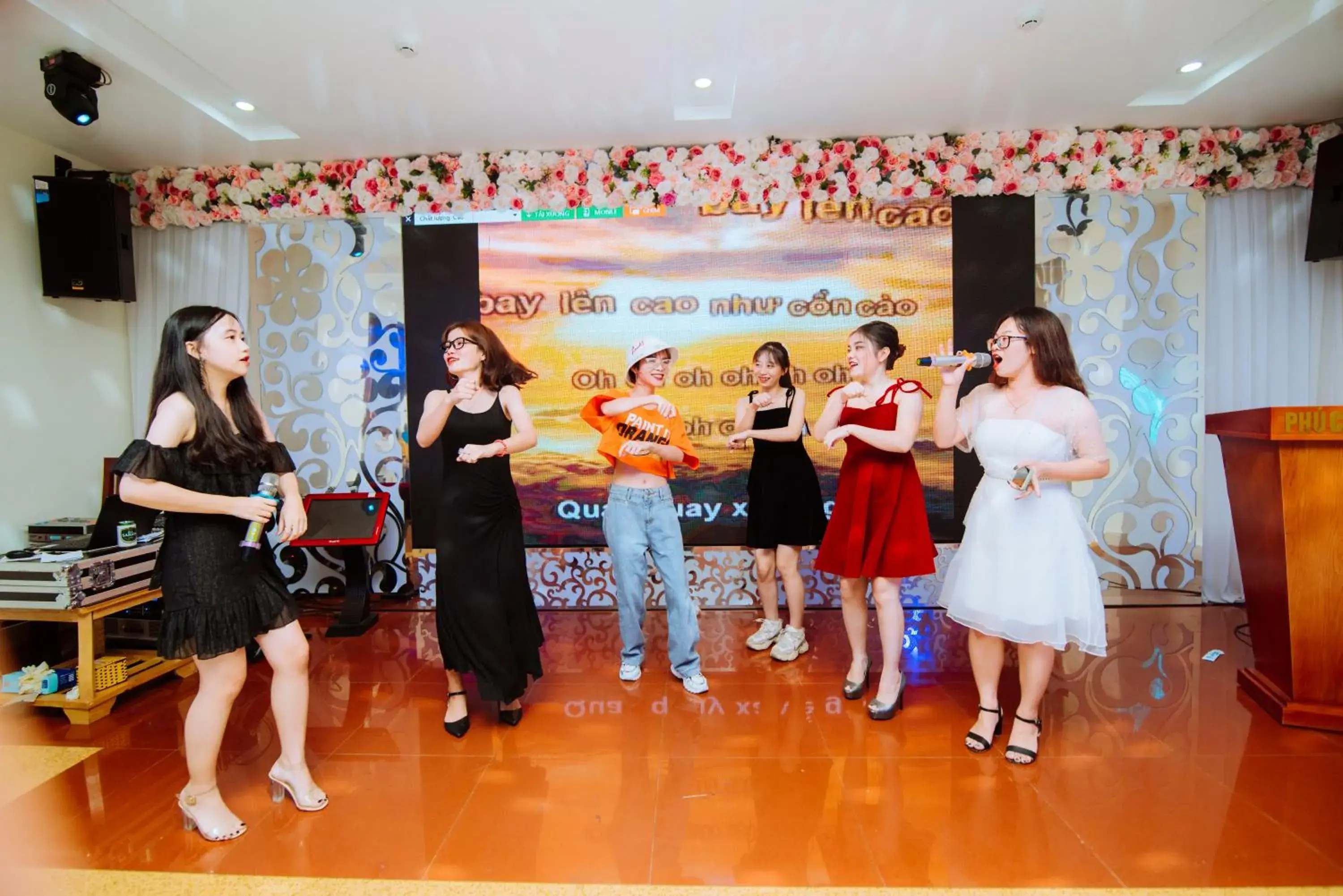 People in Phu Cuong Beach Hotel