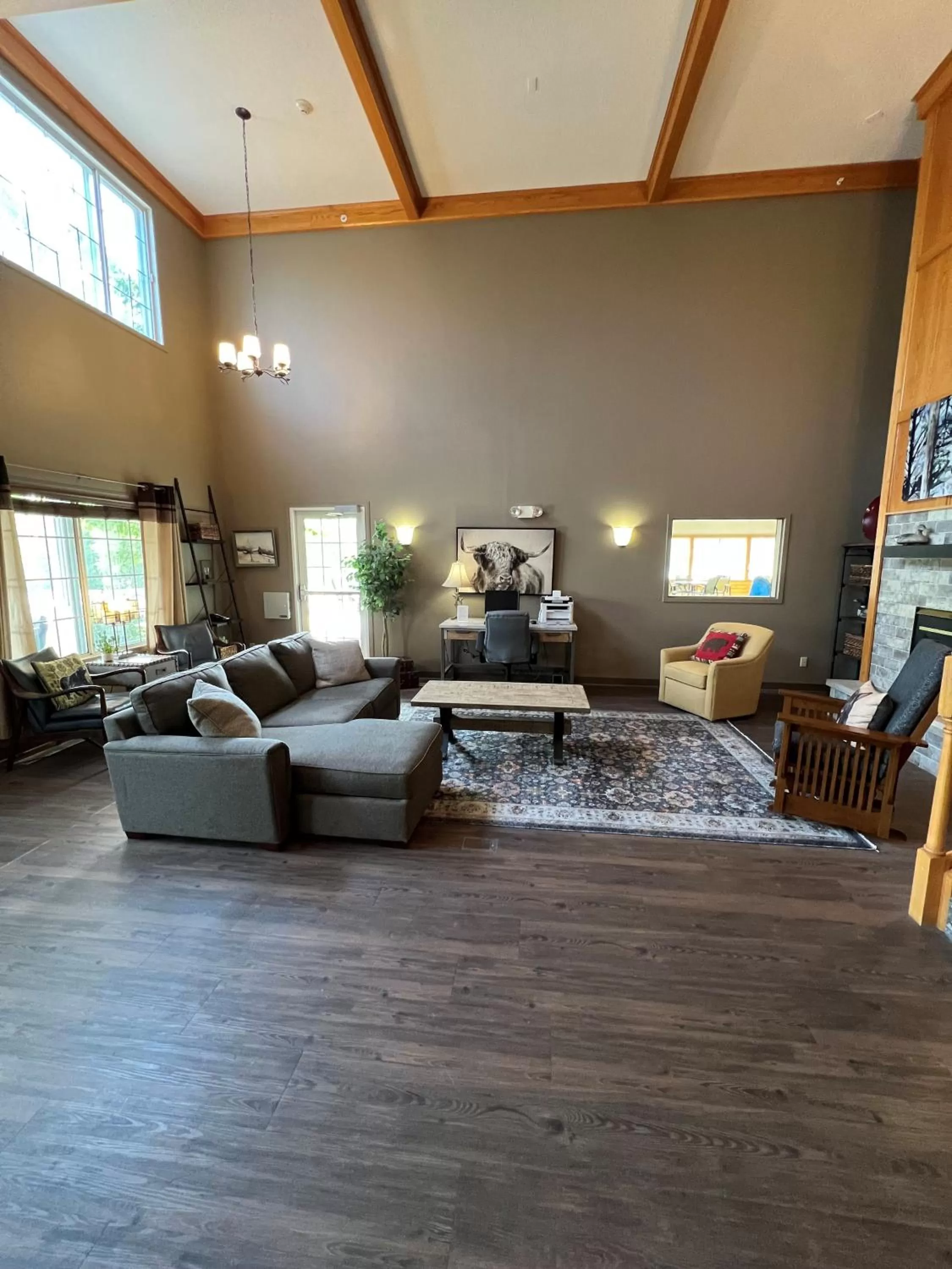 Property building in Country Inn Walker