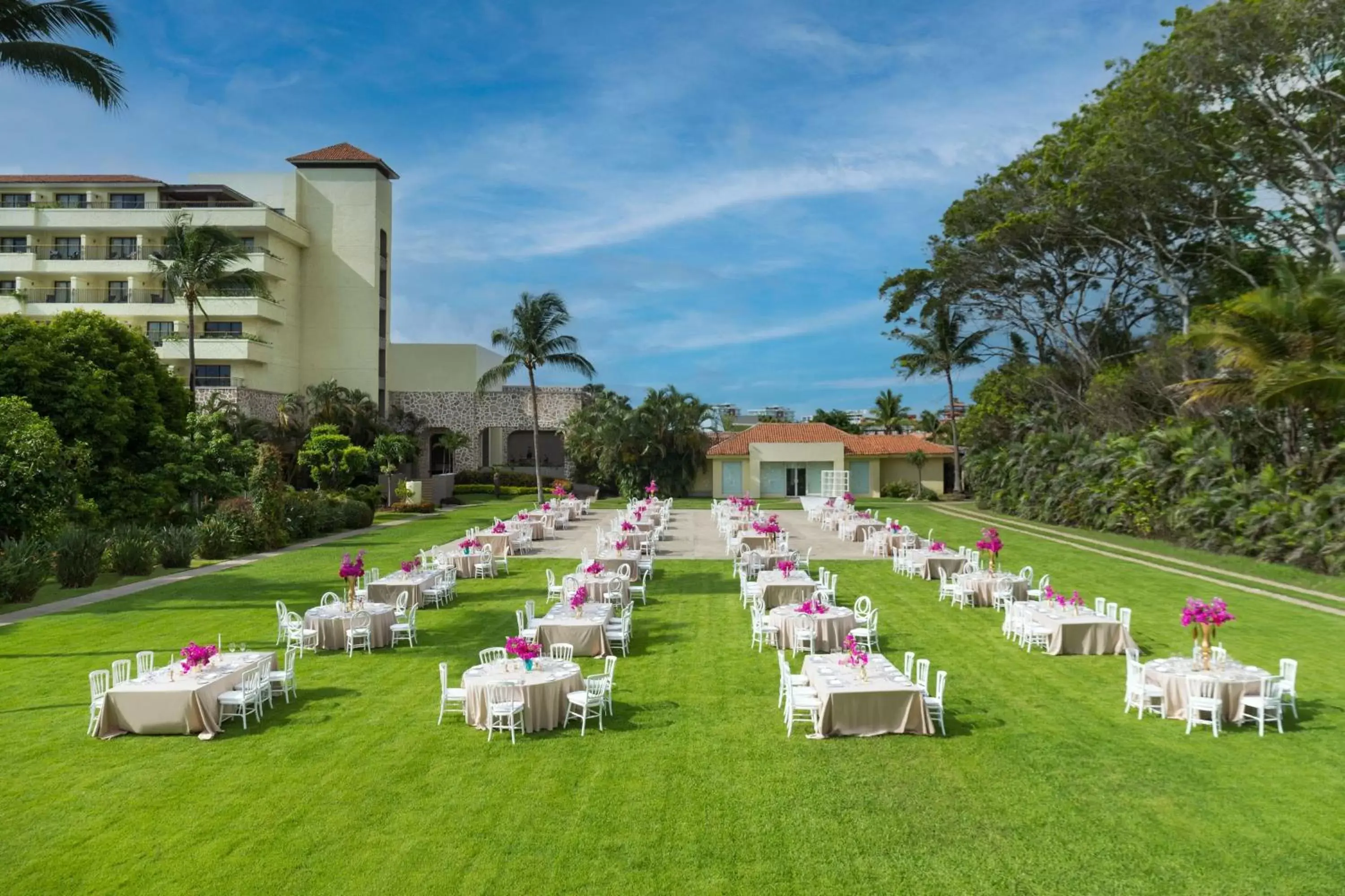 Meeting/conference room, Banquet Facilities in Marriott Puerto Vallarta Resort & Spa