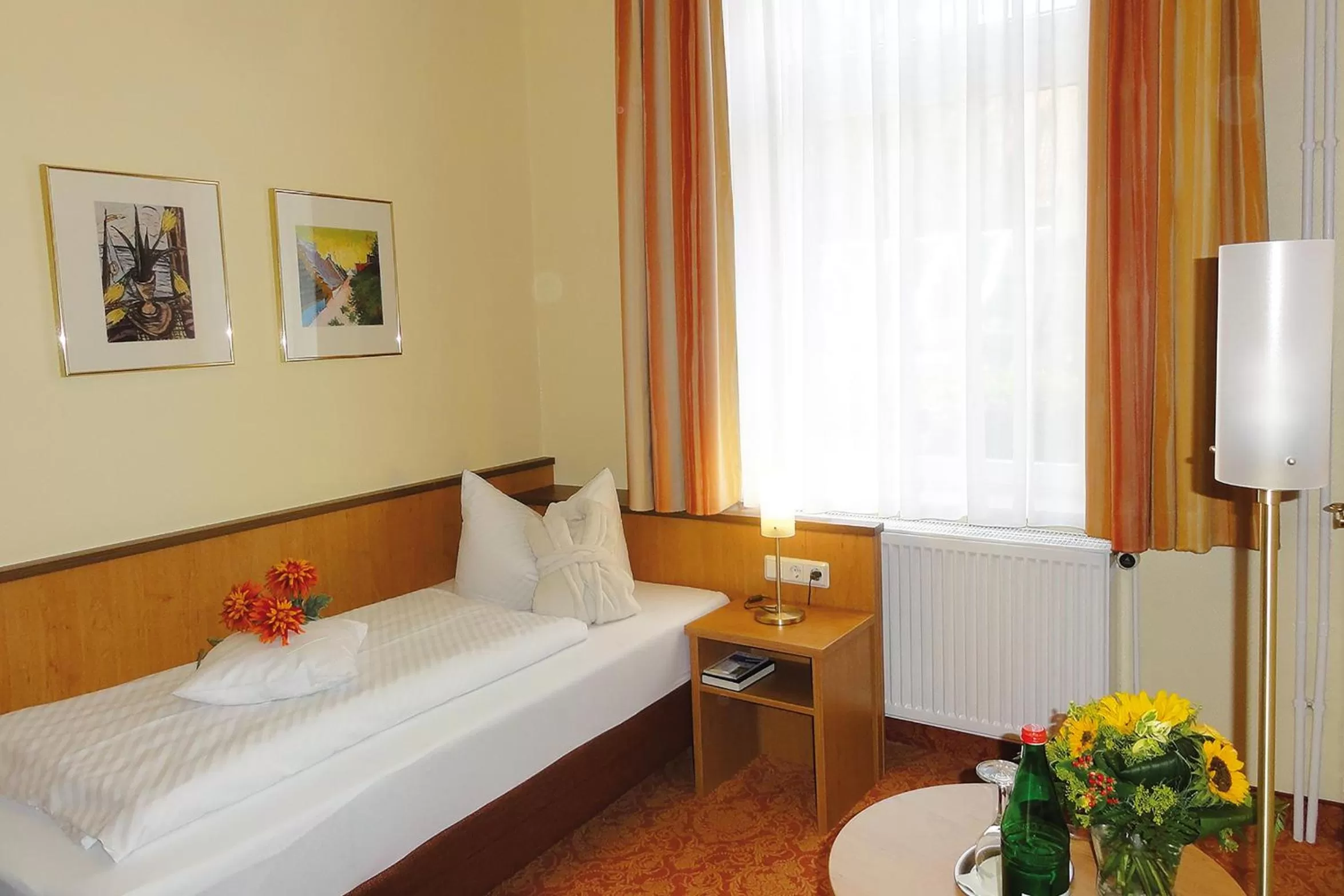 Bed in Vitalhotel am Stadtpark Superior