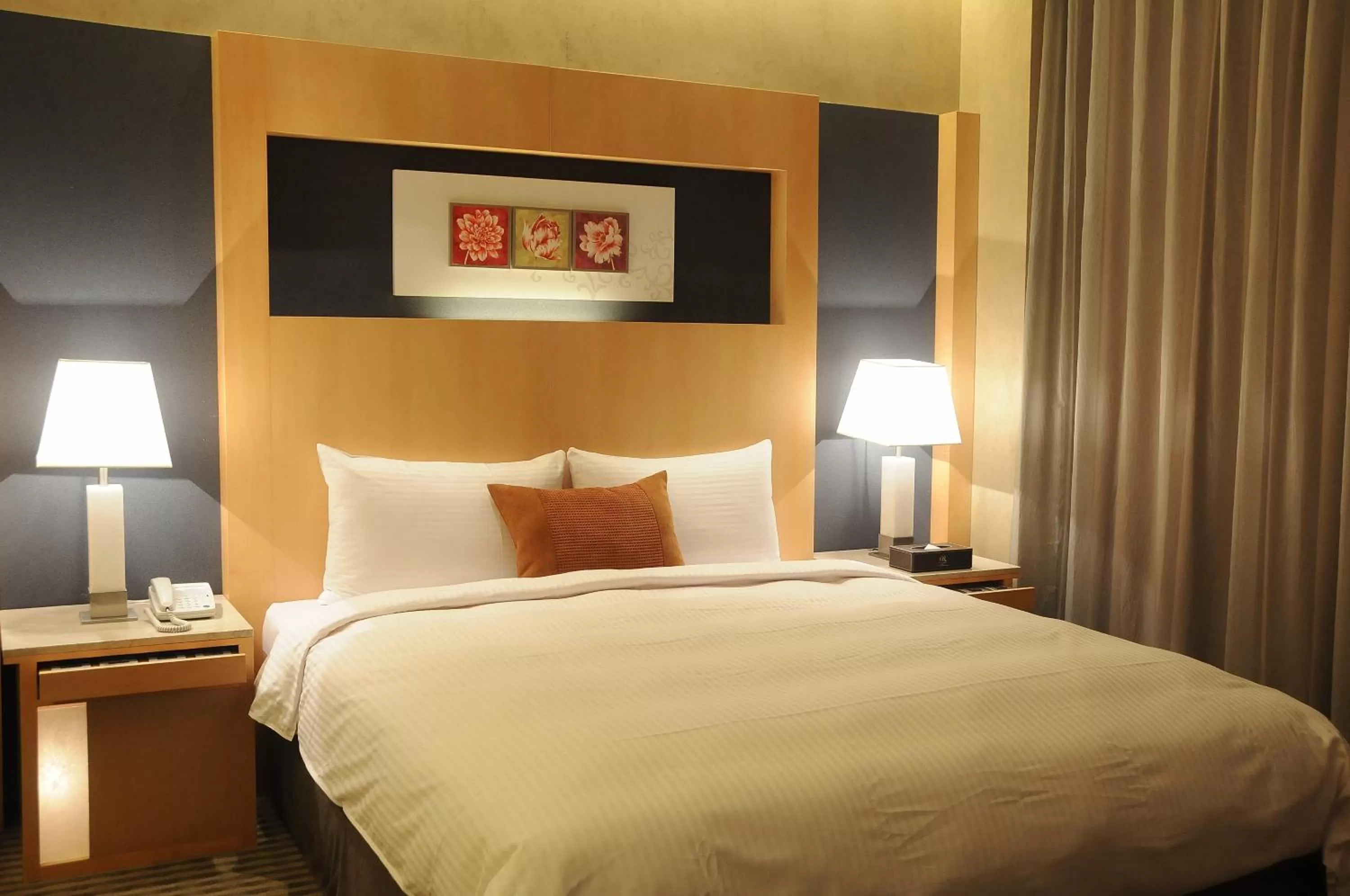 Photo of the whole room, Bed in Beauty Hotels - Roumei Boutique