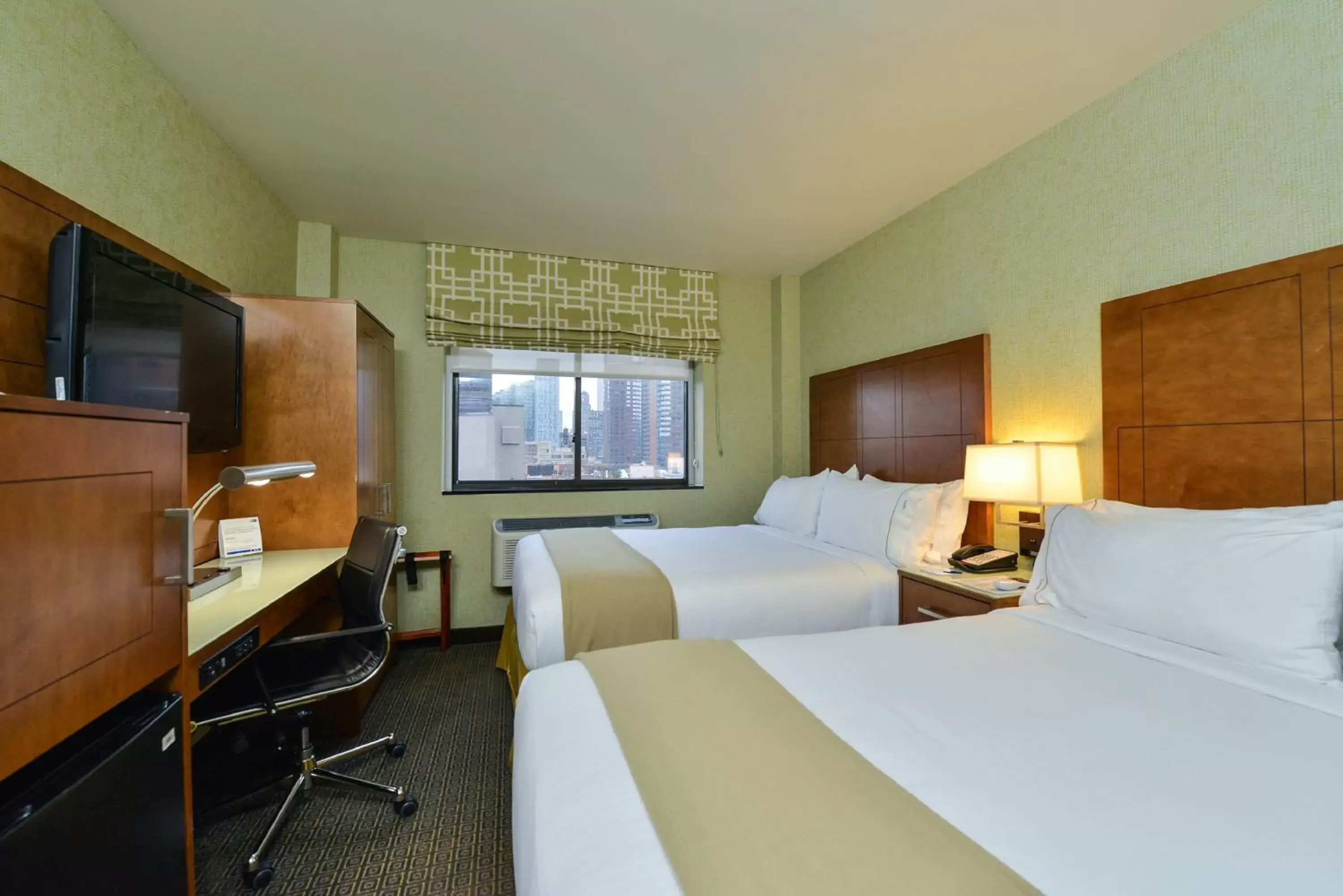 Photo of the whole room in Holiday Inn Express Manhattan Midtown West, an IHG Hotel