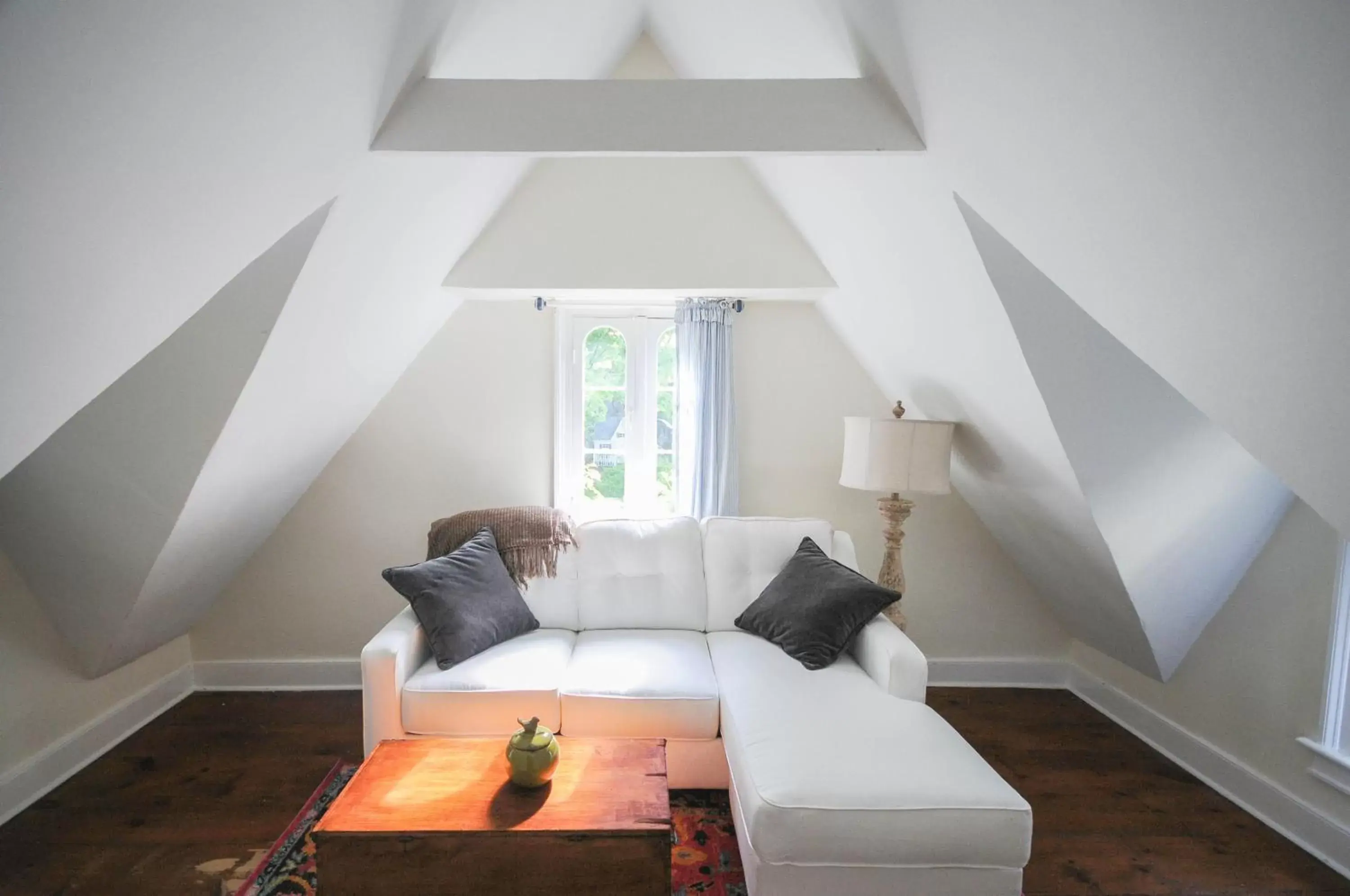 Seating Area in The Gables of Rhinebeck