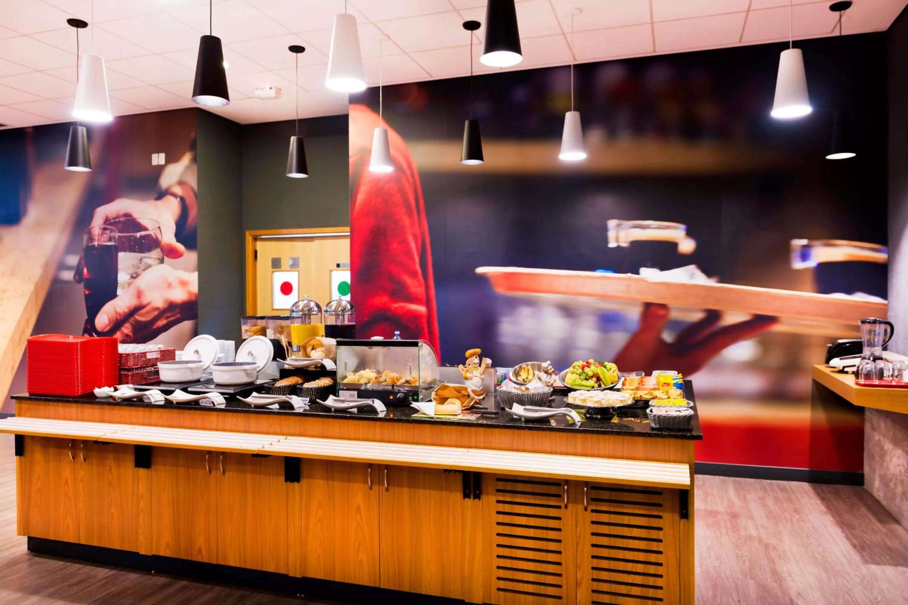 Restaurant/places to eat in ibis Paulinia