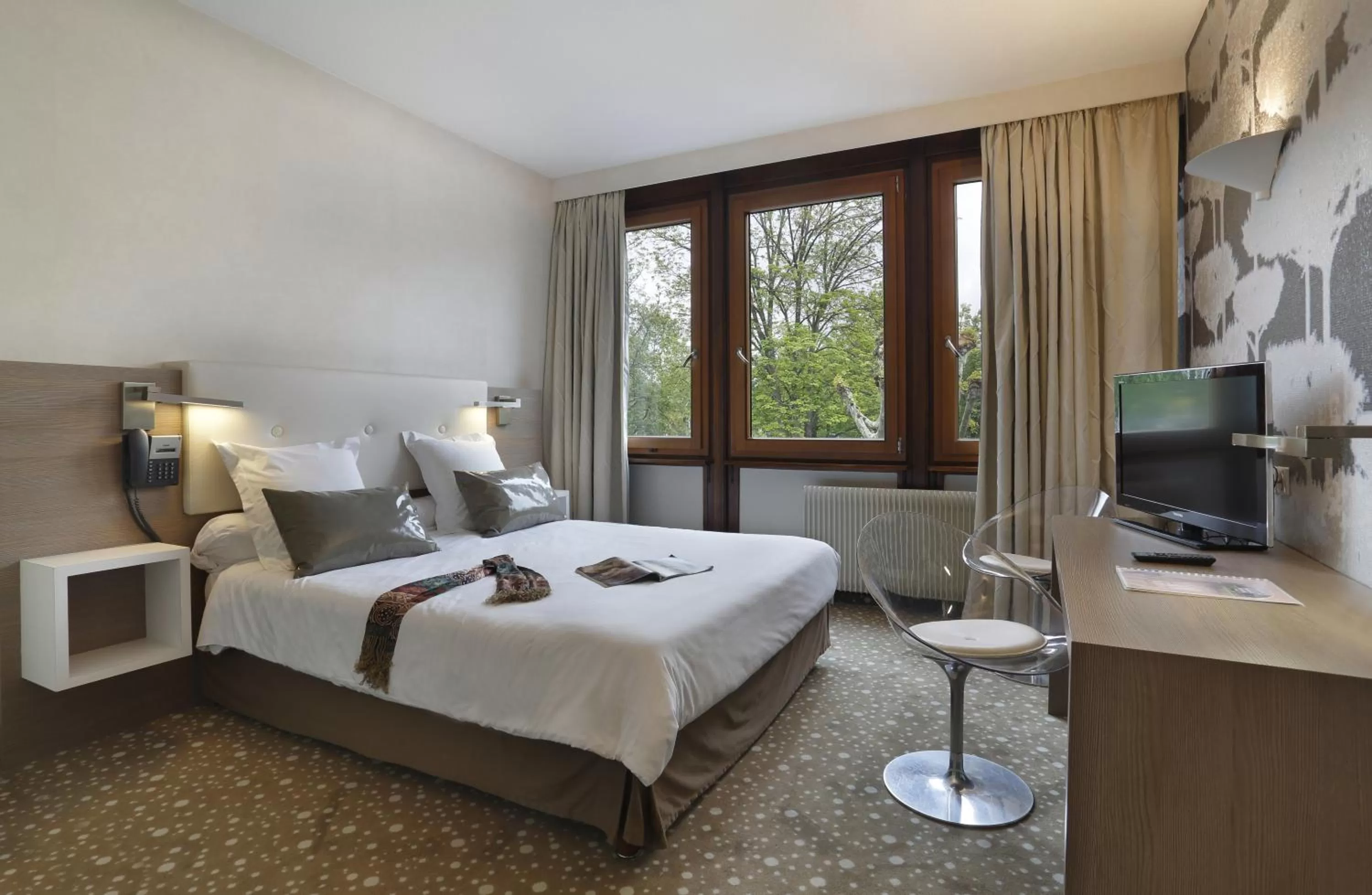 Photo of the whole room, Bed in Hôtel Restaurant Vaillant proche Europapark Rulantica