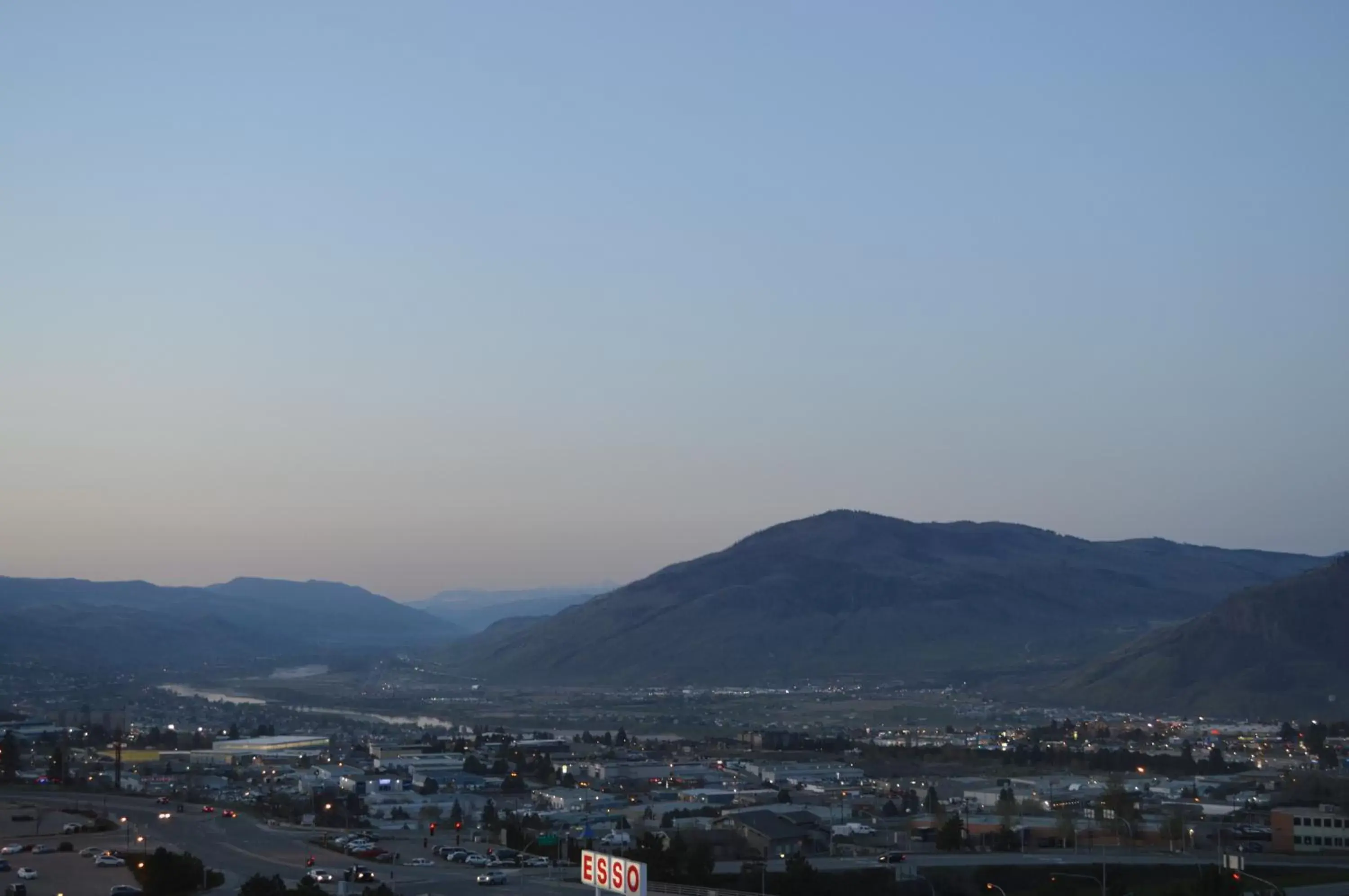 City view in Wingate by Wyndham Kamloops