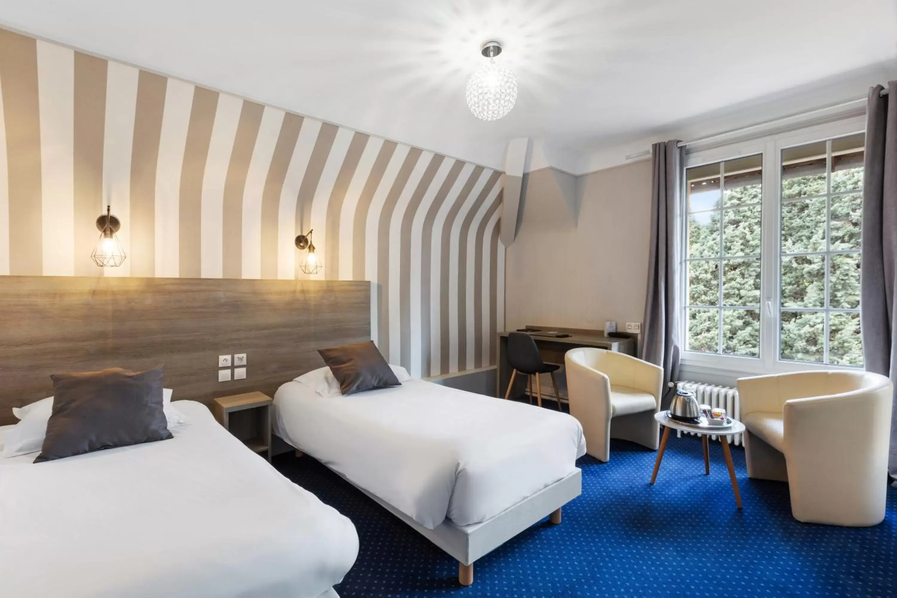 Bed in Sure Hotel by Best Western Port Jérome - Le Havre