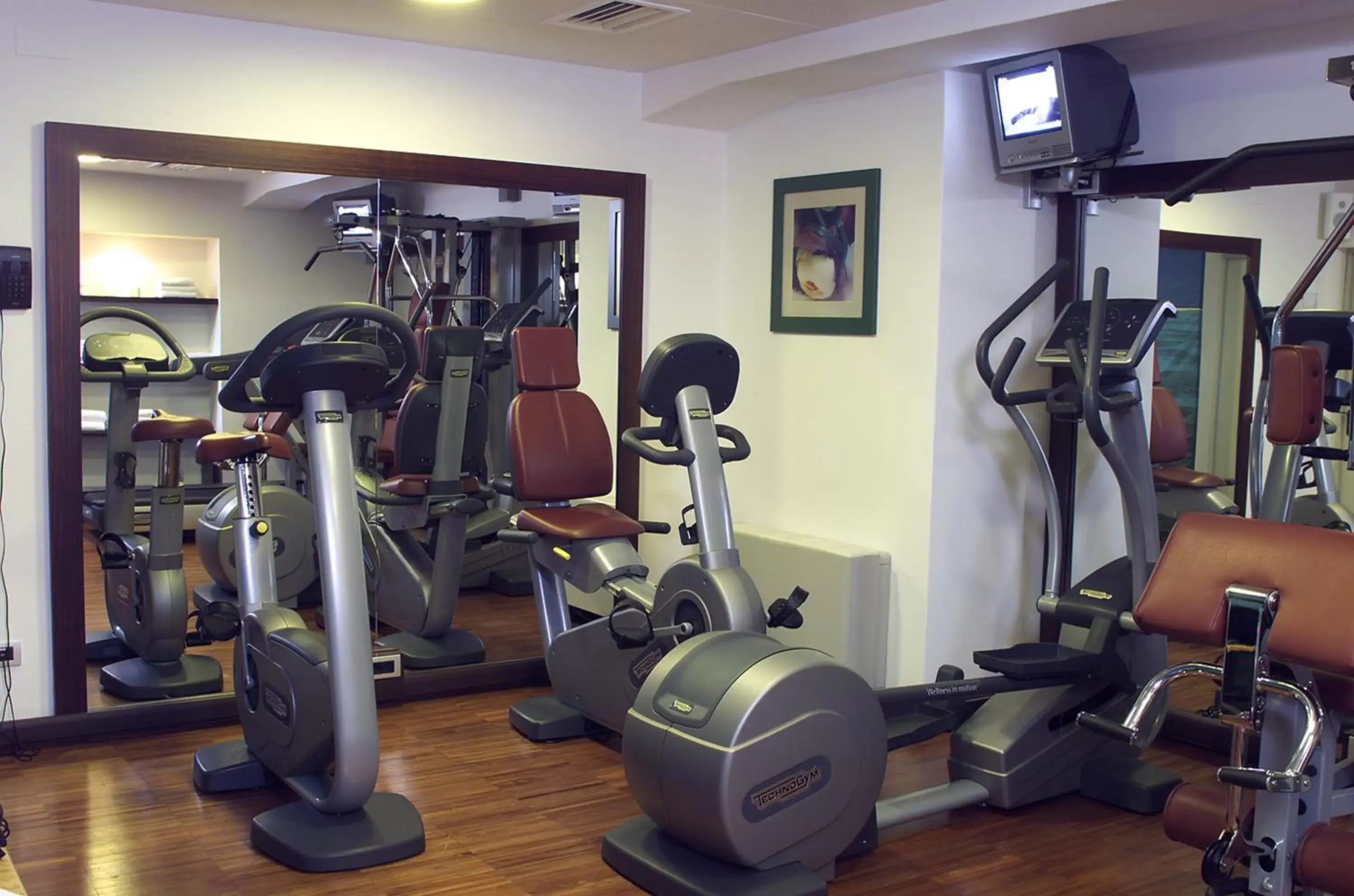 Fitness centre/facilities, Fitness Center/Facilities in Enterprise Hotel Design & Boutique