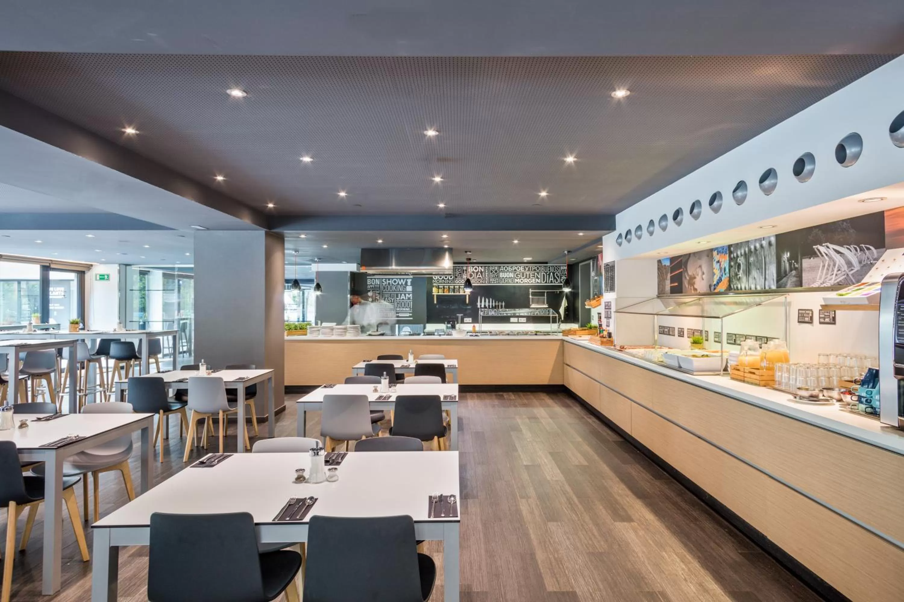 Food and drinks in Andante Hotel