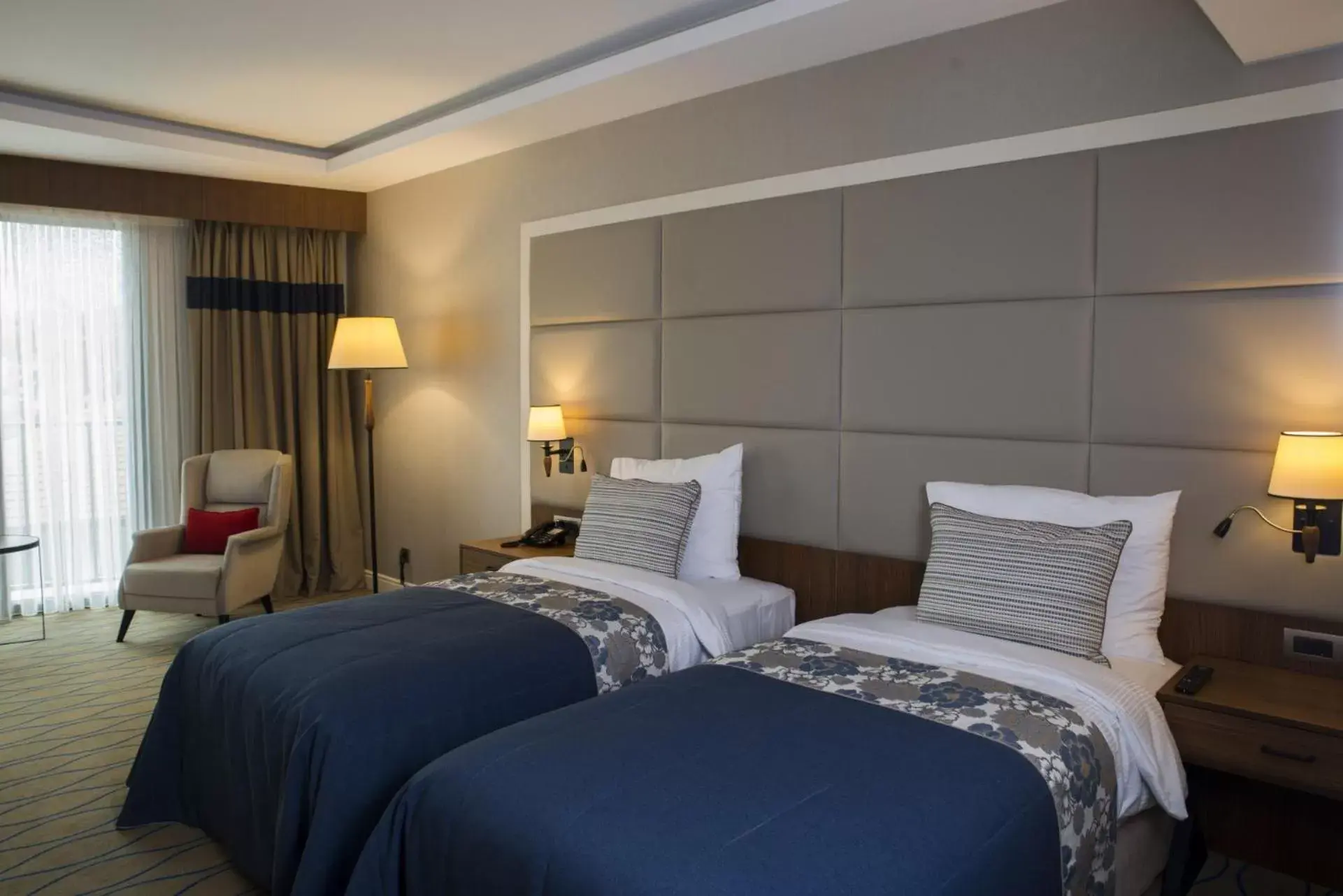 Superior King Room - single occupancy - Smoking in Ramada by Wyndham Sakarya Hendek Superior King Room - single occupancy - Smoking in Ramada by Wyndham Sakarya Hendek