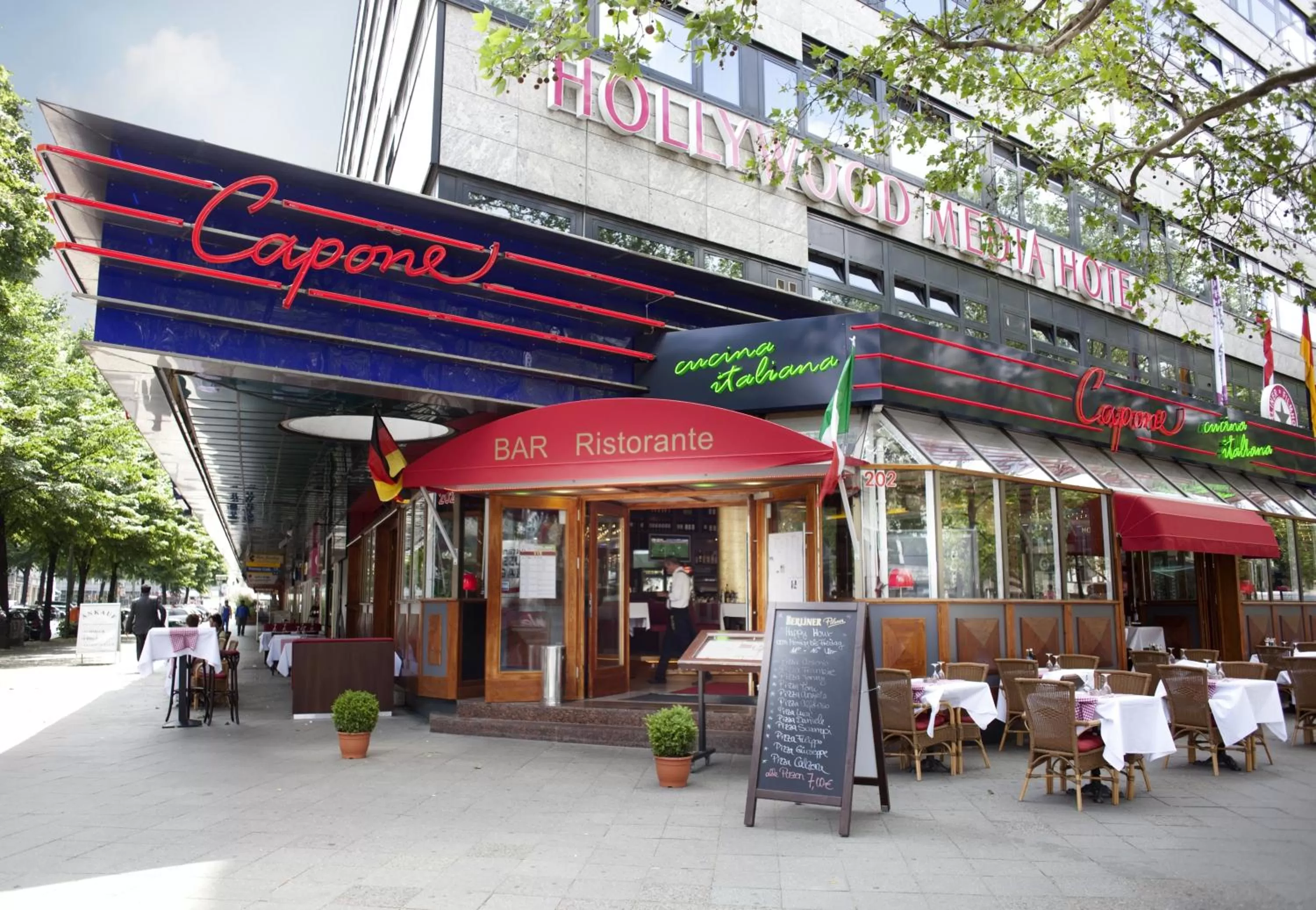 Restaurant/places to eat in Hollywood Media Hotel am Kurfürstendamm