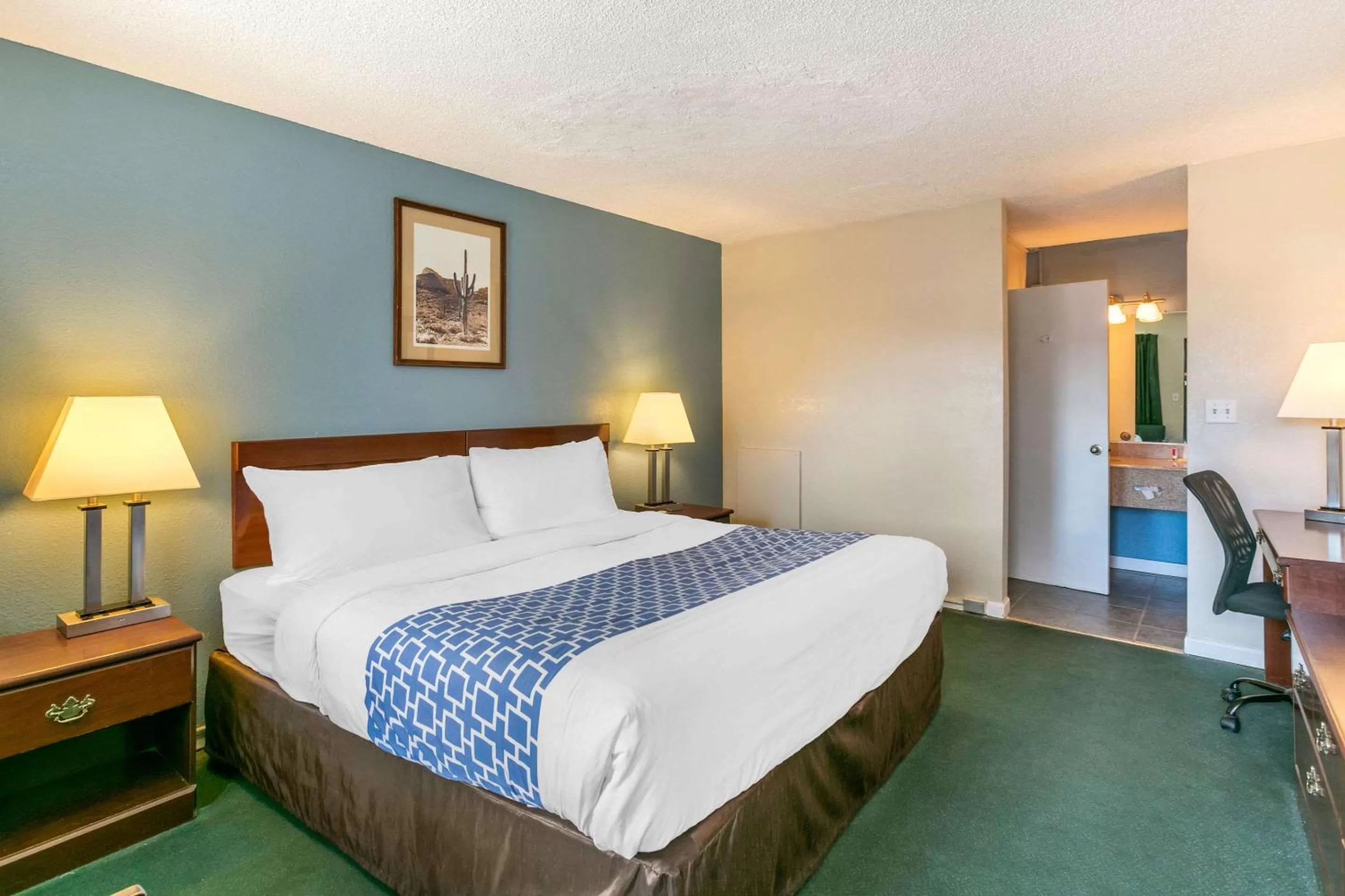 Photo of the whole room in Rodeway Inn Rawlins