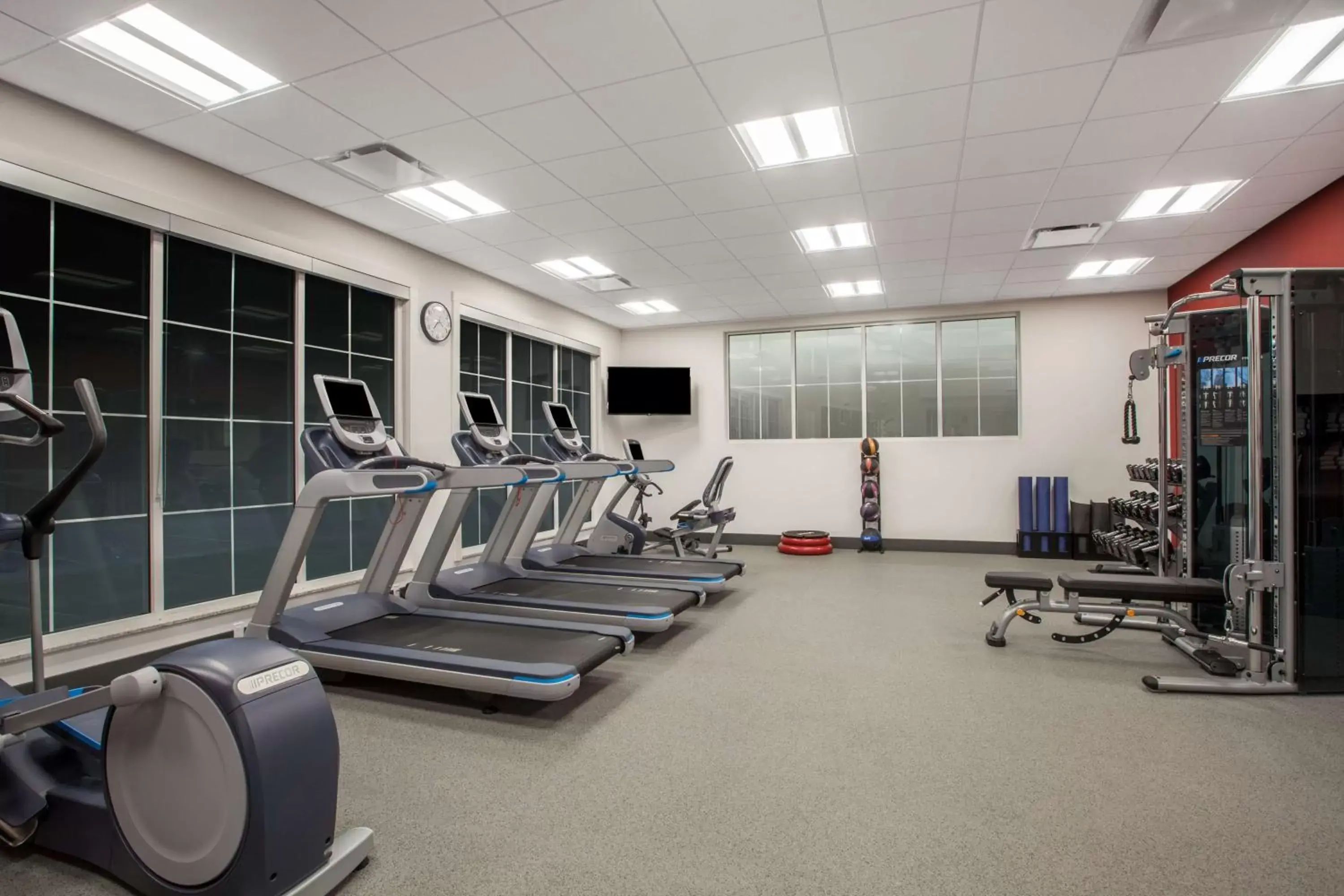 Fitness centre/facilities, Fitness Center/Facilities in Homewood Suites By Hilton Saratoga Springs