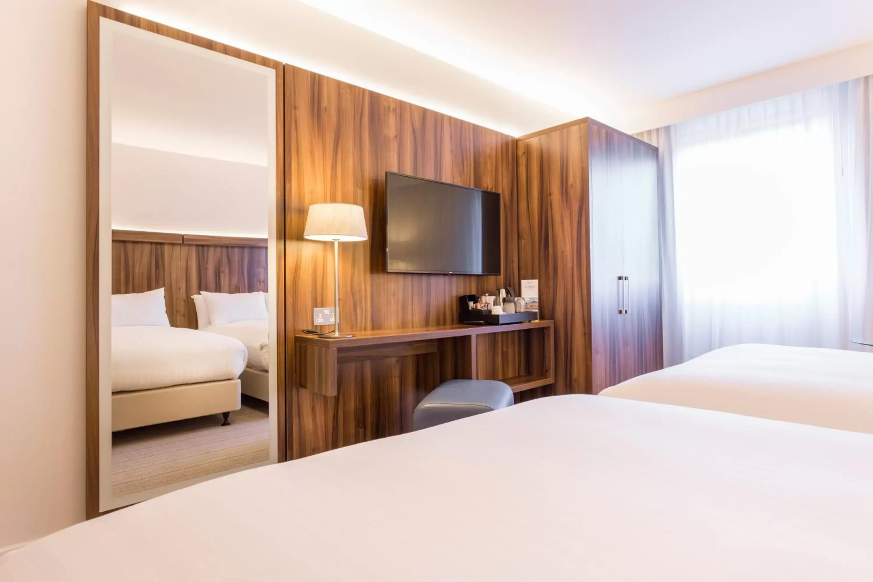 Twin Room in Courtyard by Marriott Glasgow Airport Twin Room in Courtyard by Marriott Glasgow Airport