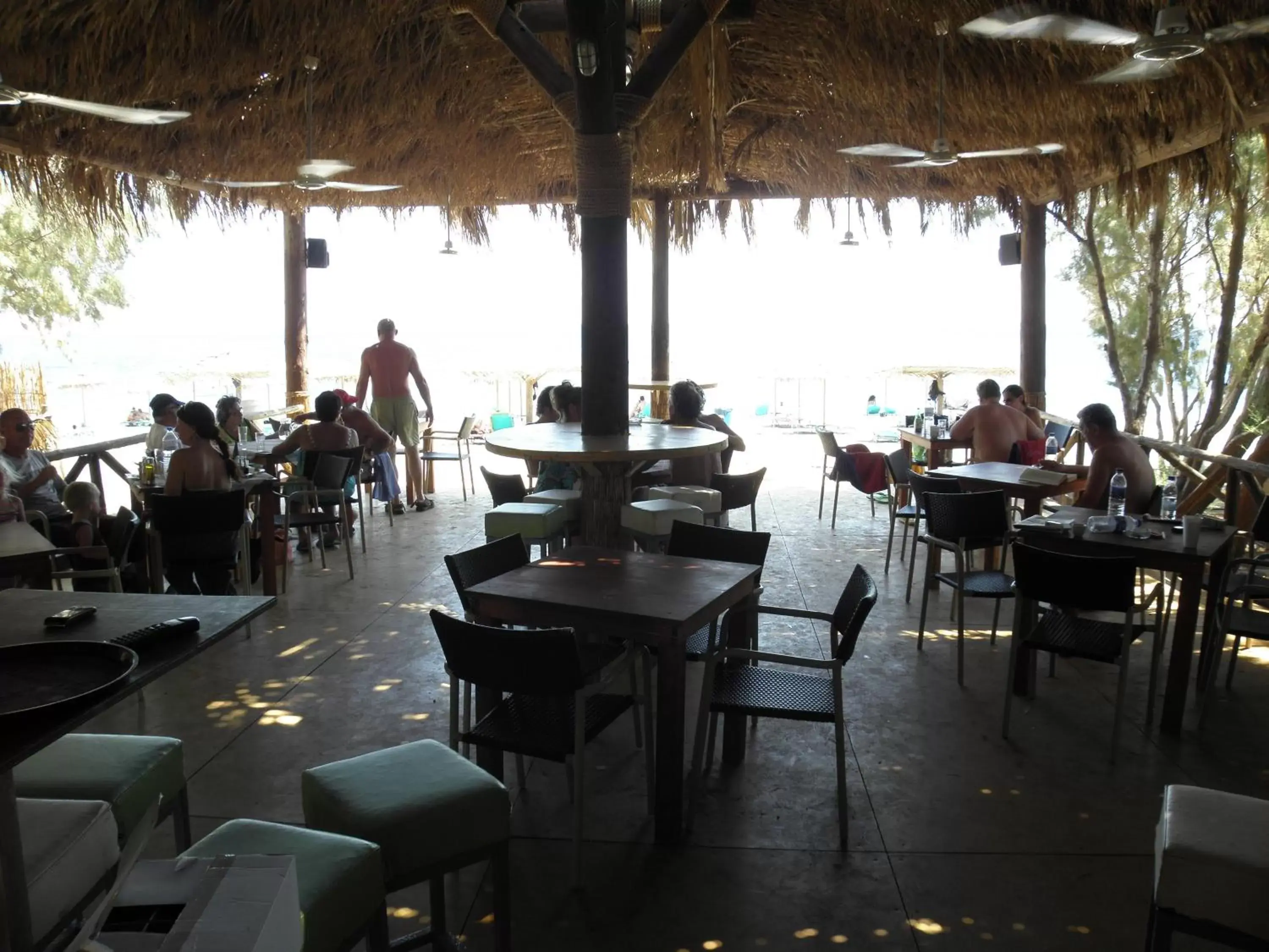 Lounge or bar, Restaurant/Places to Eat in Megim Hotel