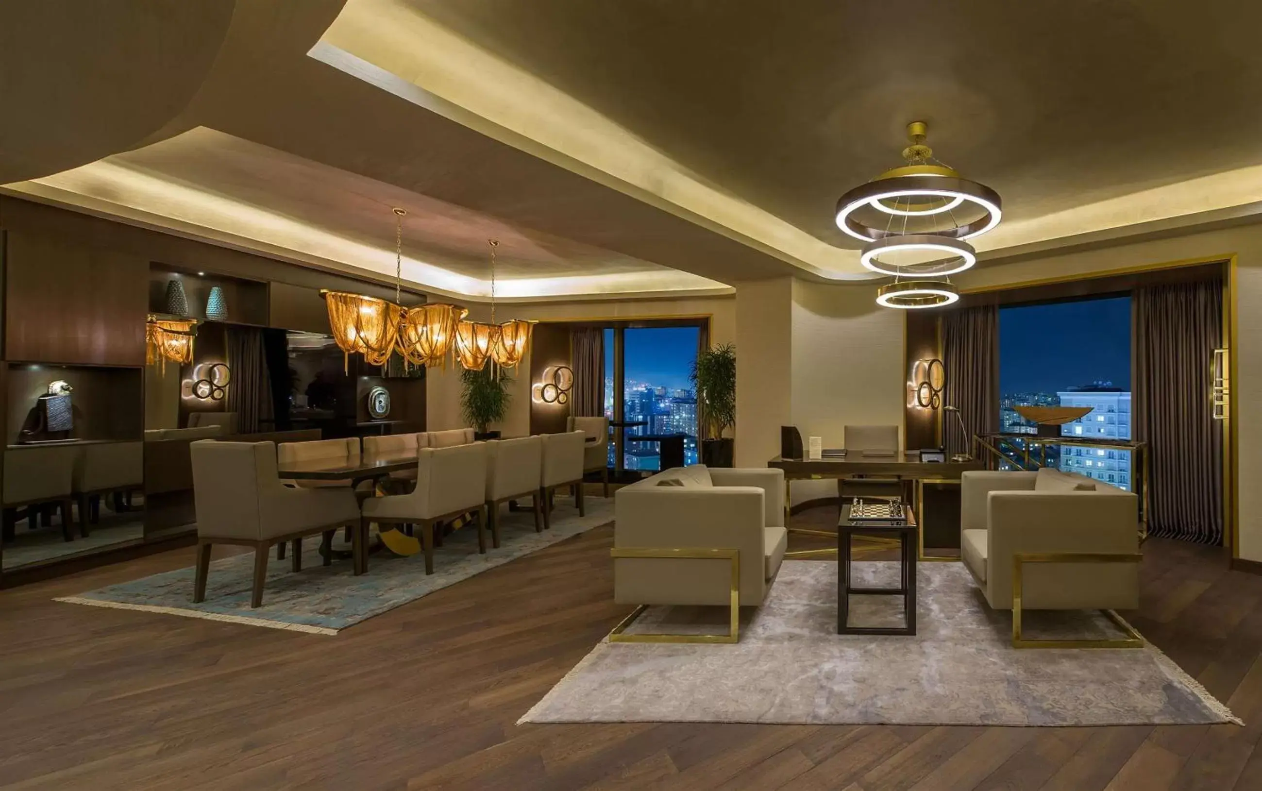 Living room in Hilton Istanbul Kozyatagi