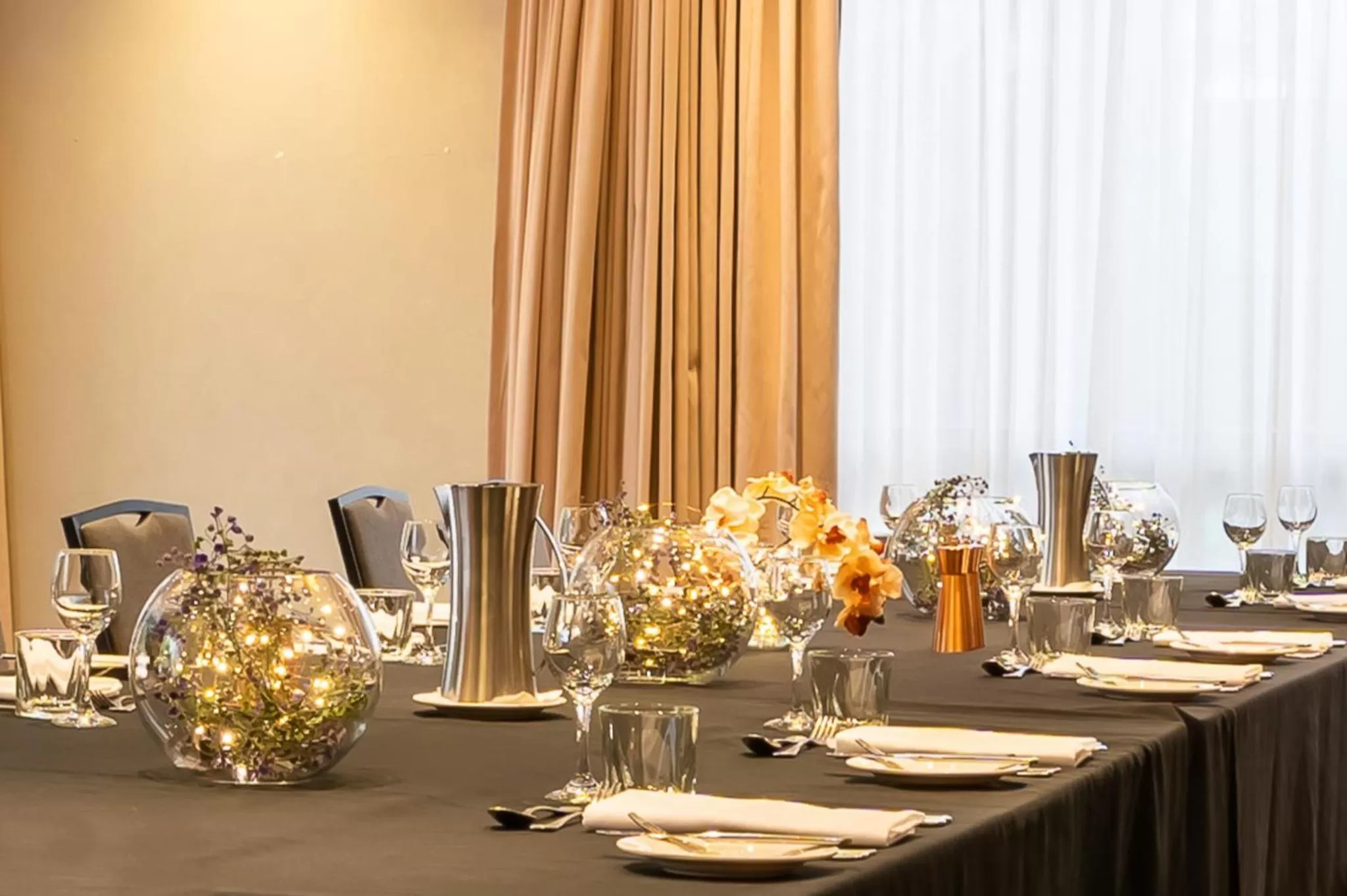 Meeting/conference room in Holiday Inn Parramatta by IHG