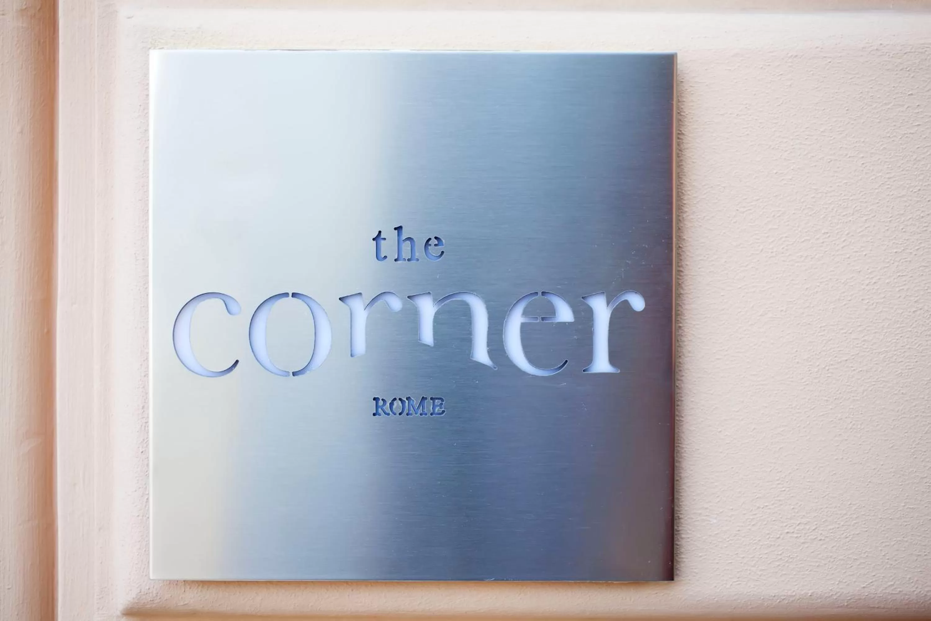 Property logo or sign in Hotel The Corner Roma