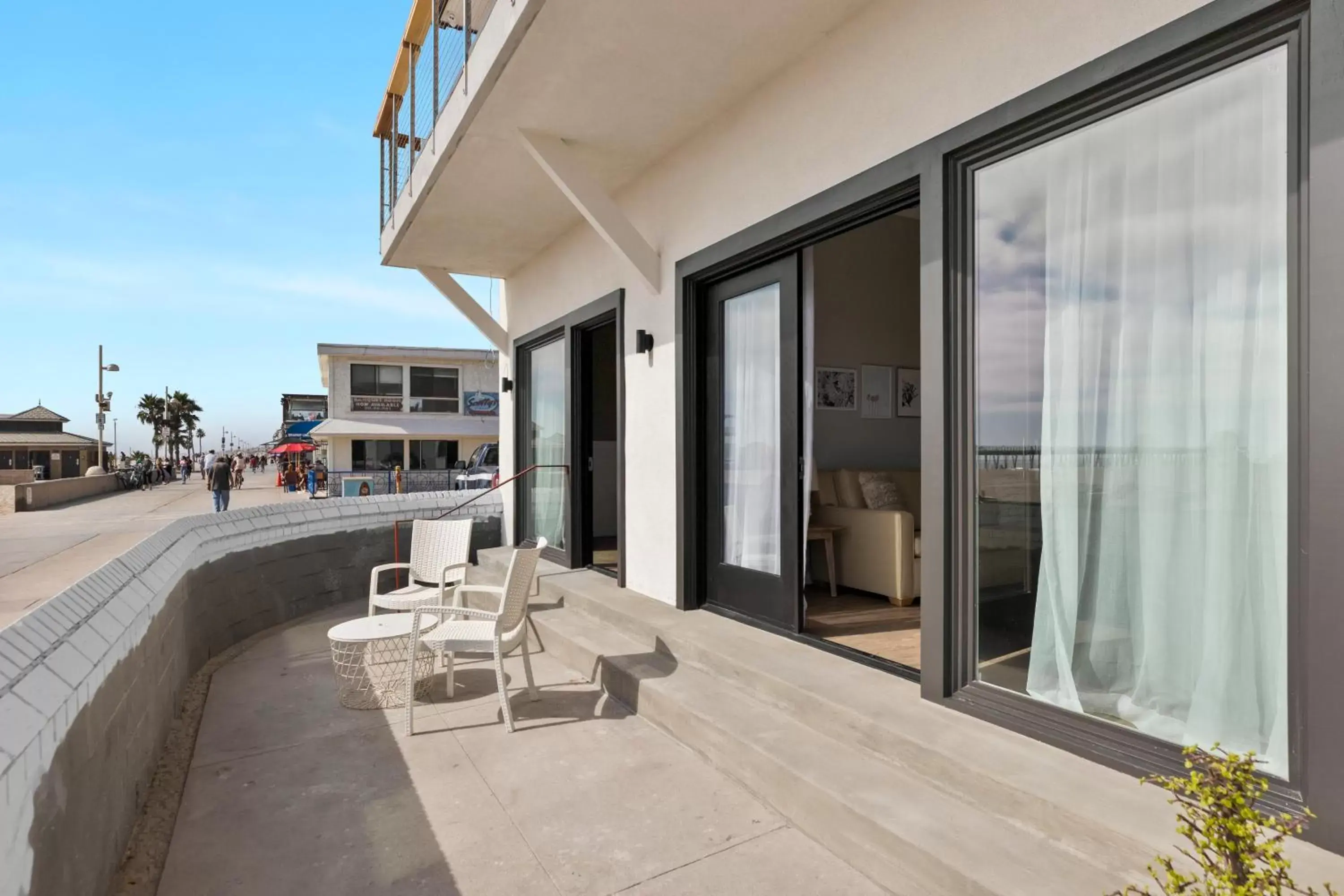 Balcony/Terrace in Sea Sprite Ocean Front Hotel