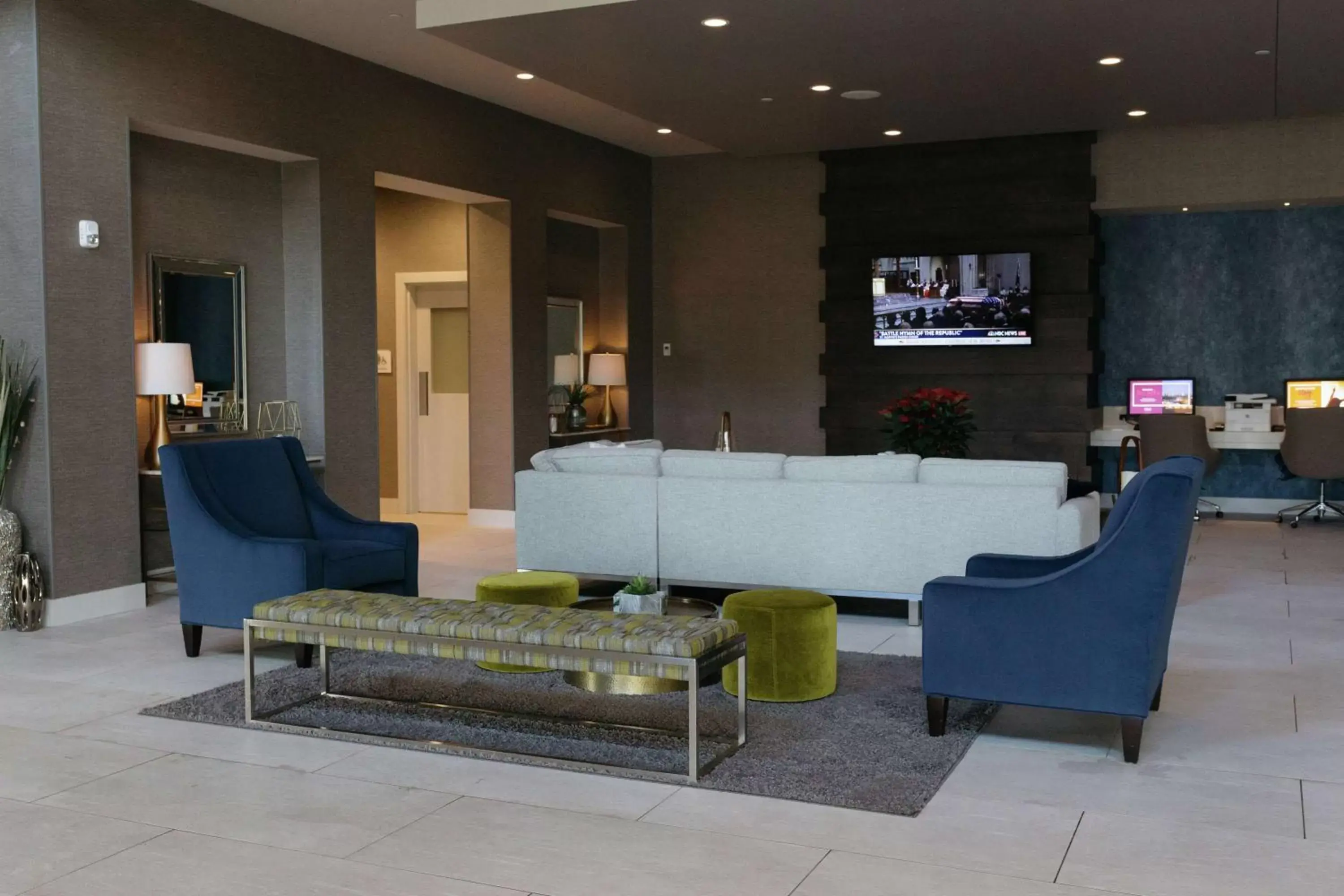 Lobby or reception, Lobby/Reception in Hilton Garden Inn Madison Sun Prairie
