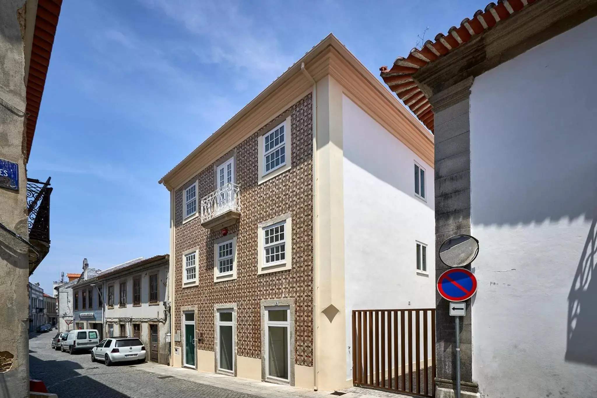 Property Building in Up Estalagem dos Padres