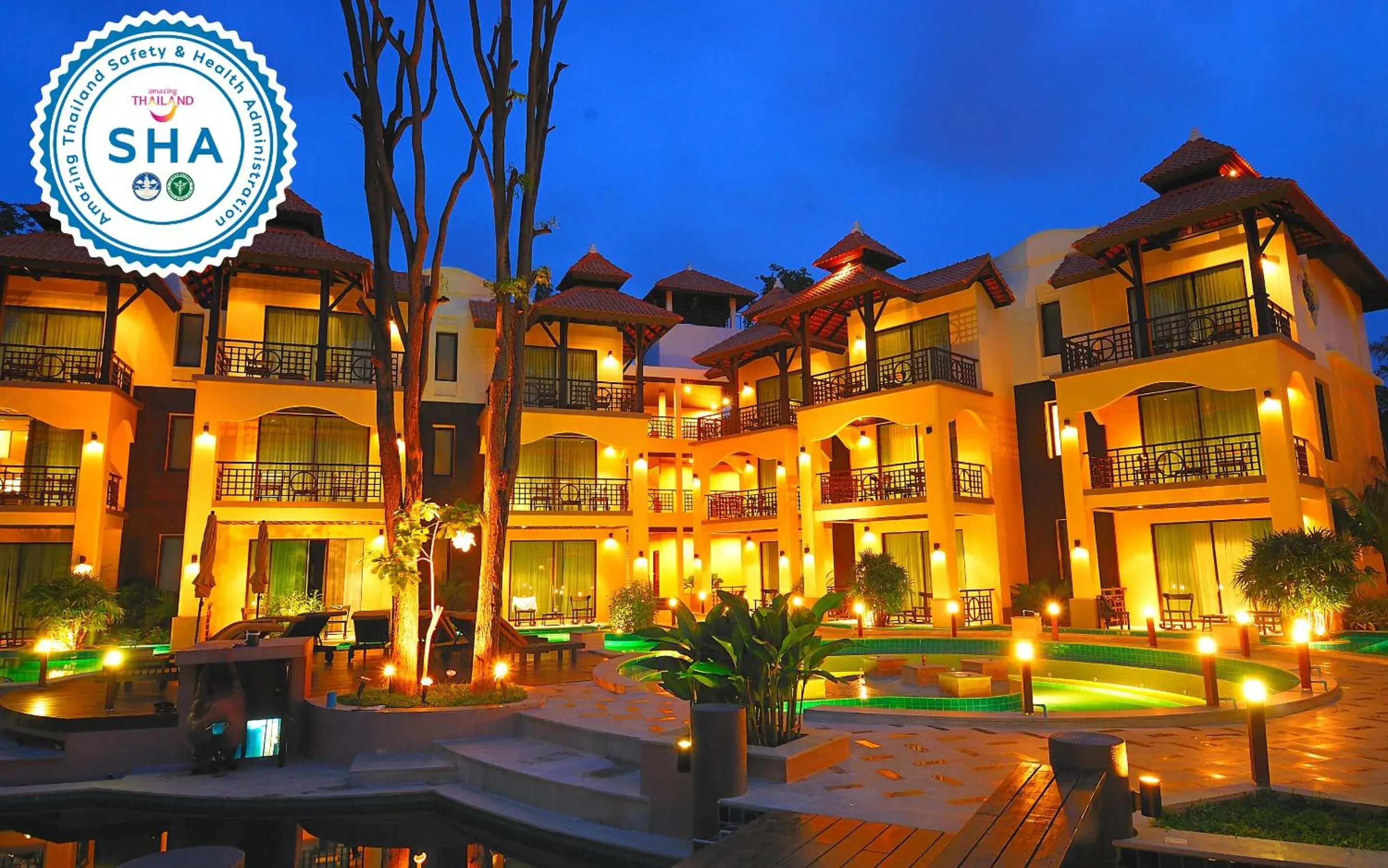 Property building in Long Beach Garden Hotel & Pavilions Property building in Long Beach Garden Hotel & Pavilions