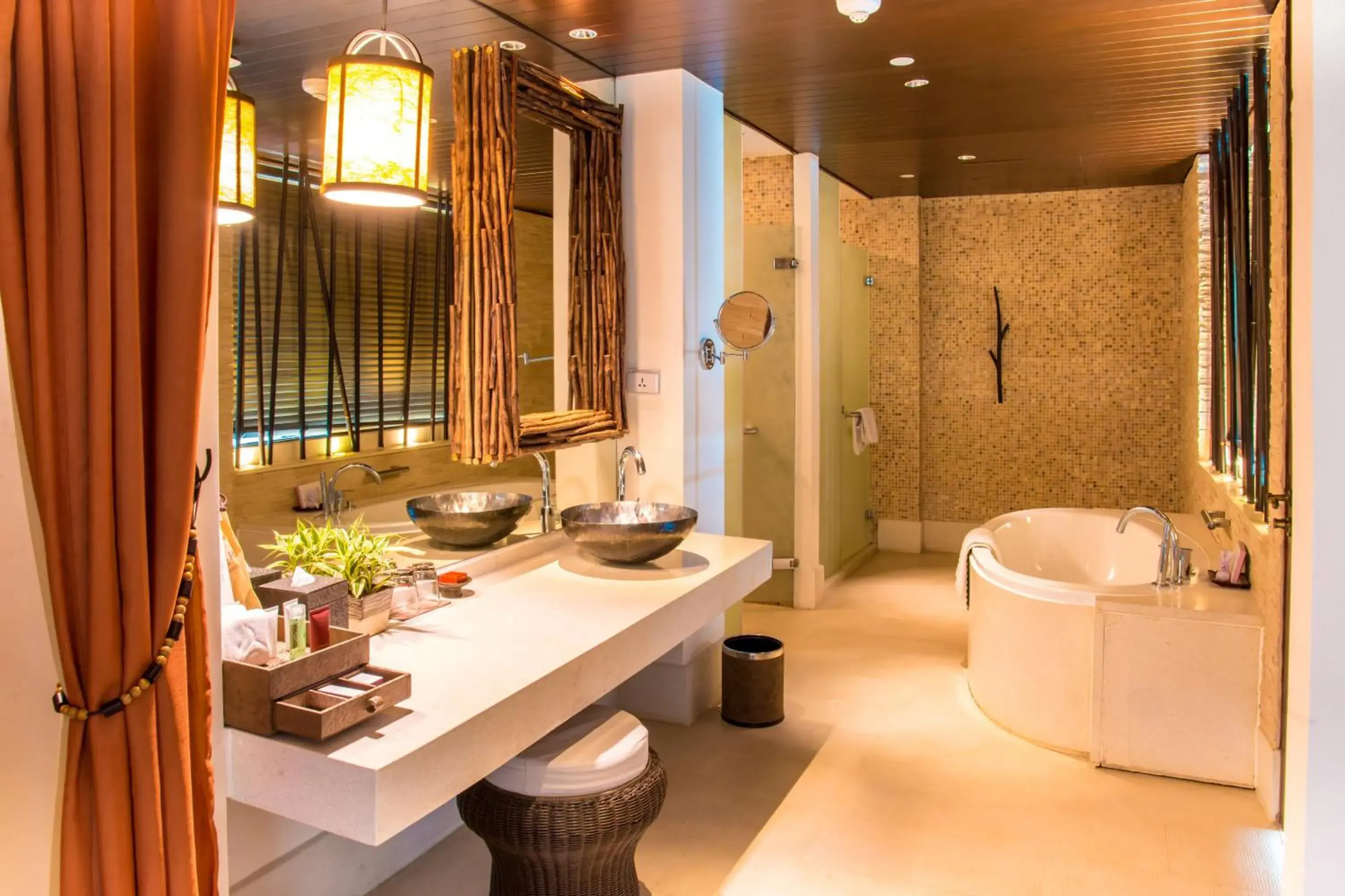 Photo of the whole room, Bathroom in Centara Grand Mirage Beach Resort Pattaya - SHA Extra Plus