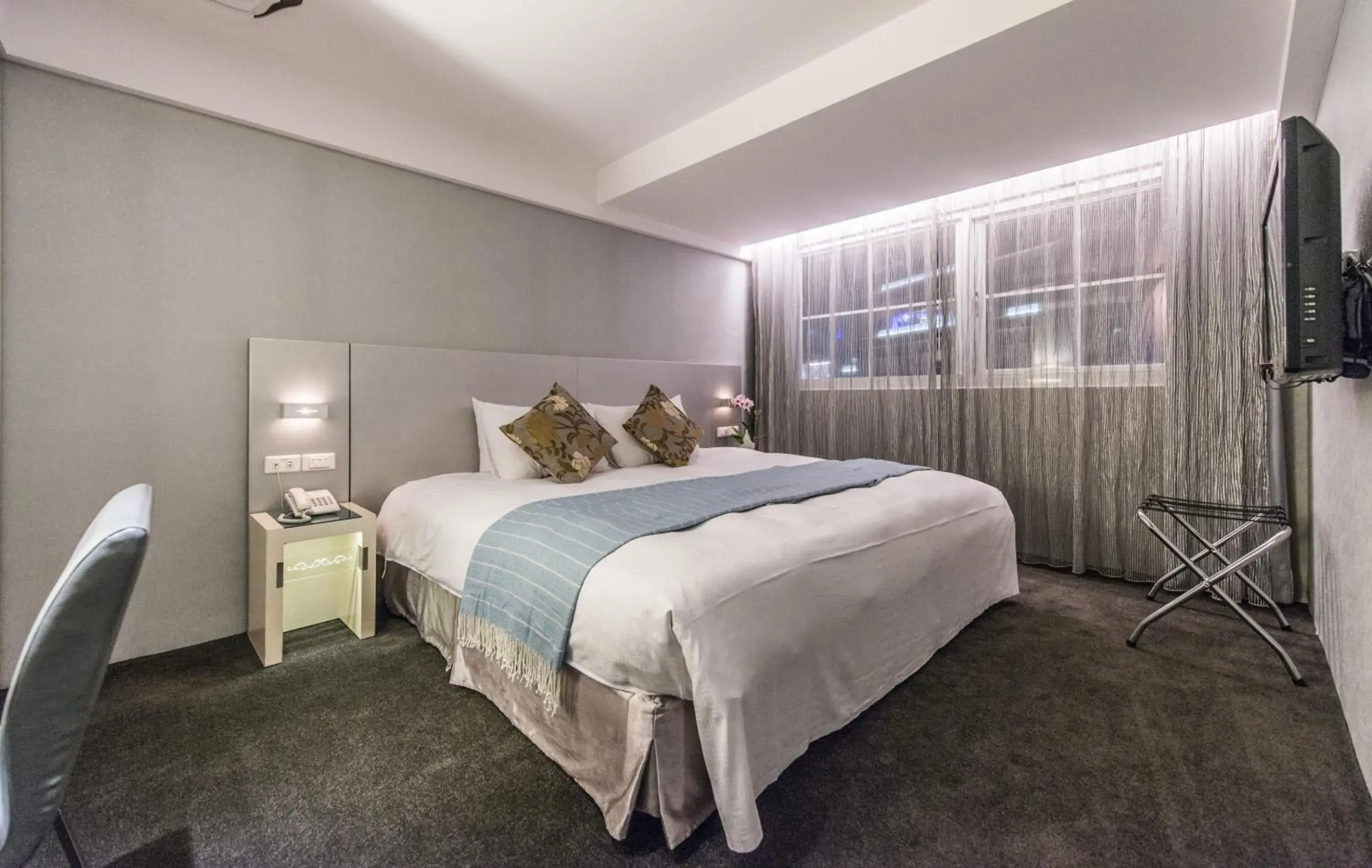 Bedroom, Bed in Forward Hotel Nangang