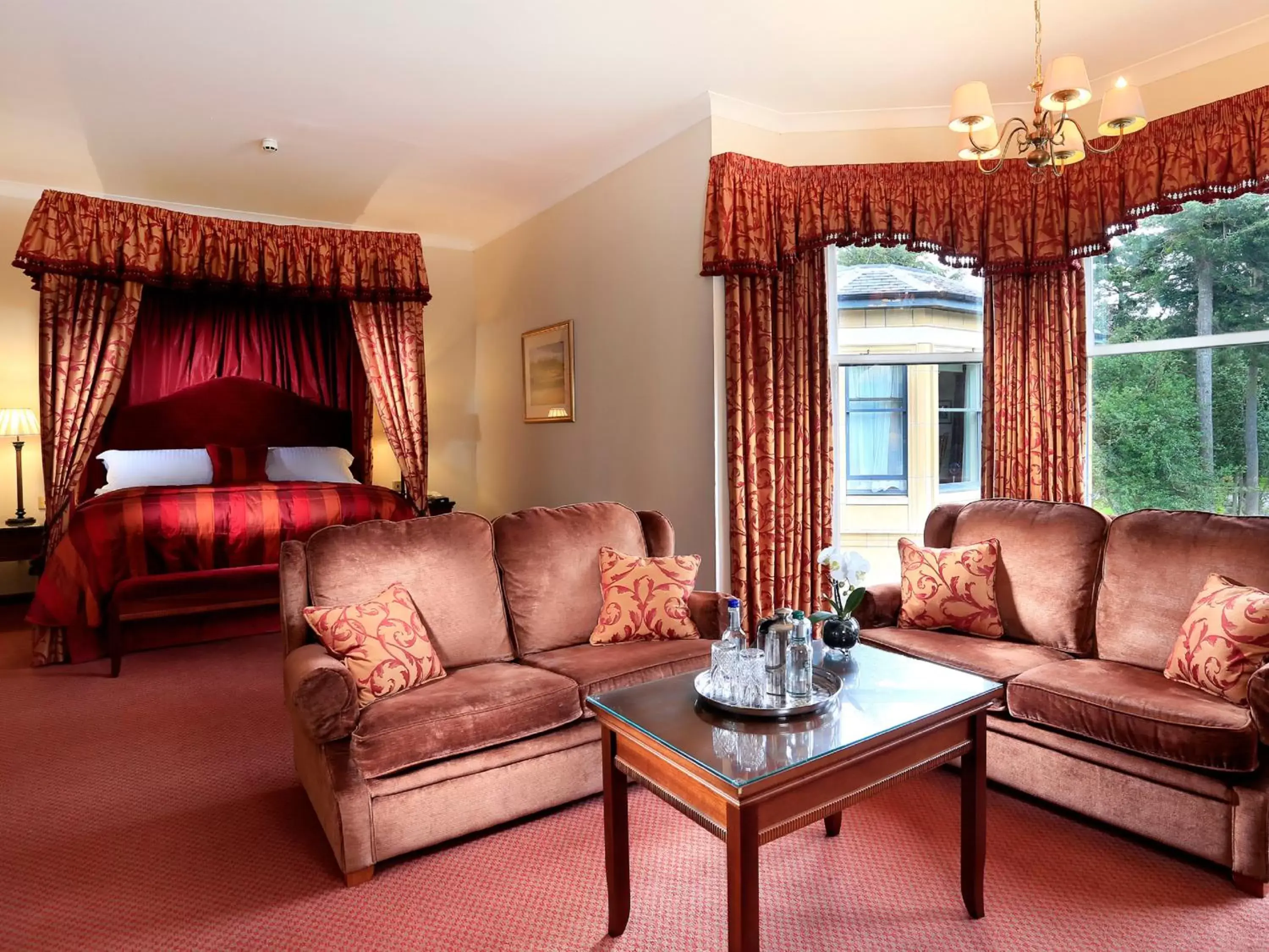 Bedroom, Seating Area in Macdonald Norwood Hall Hotel