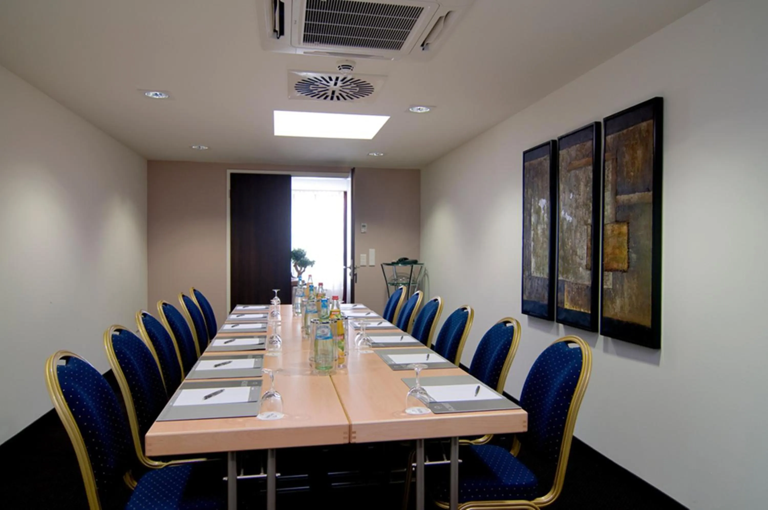 Meeting/conference room in ACHAT Hotel München Süd