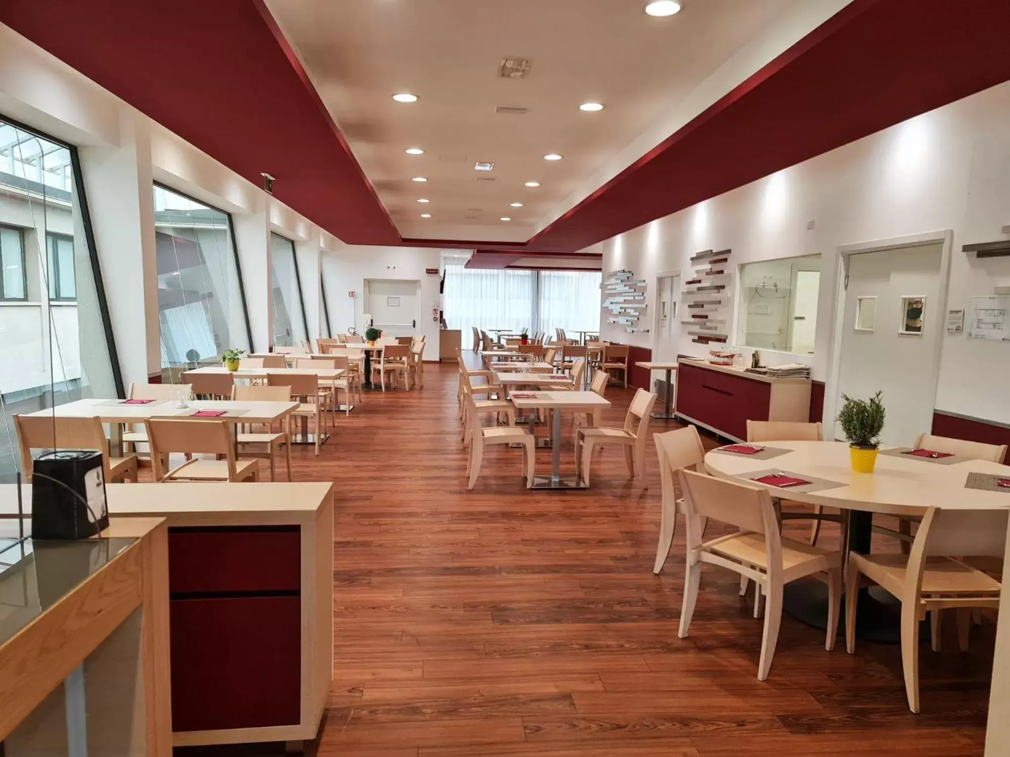 Restaurant/places to eat in Fasthotel Linate Restaurant/places to eat in Fasthotel Linate