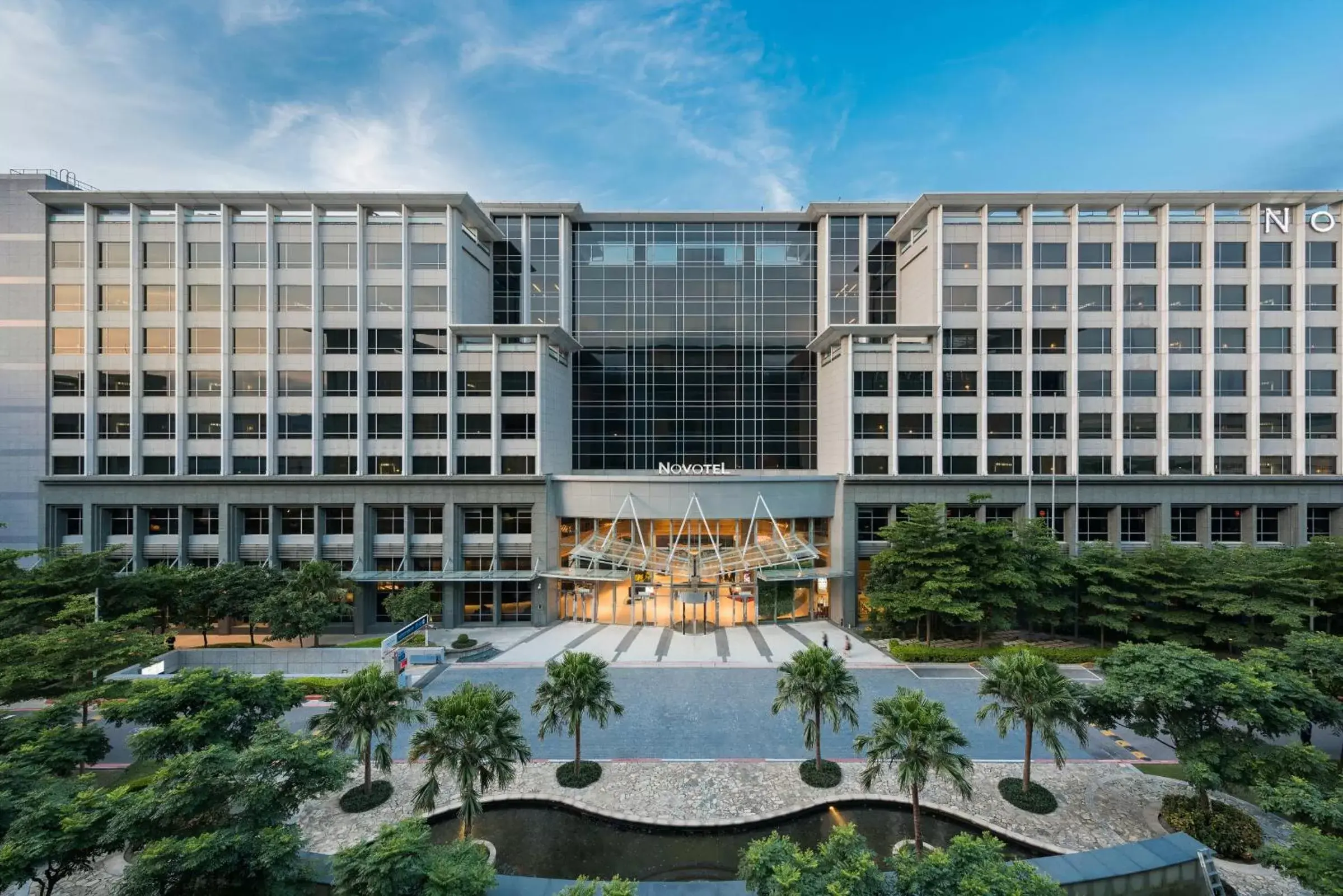 Facade/entrance, Property Building in Novotel Taipei Taoyuan International Airport