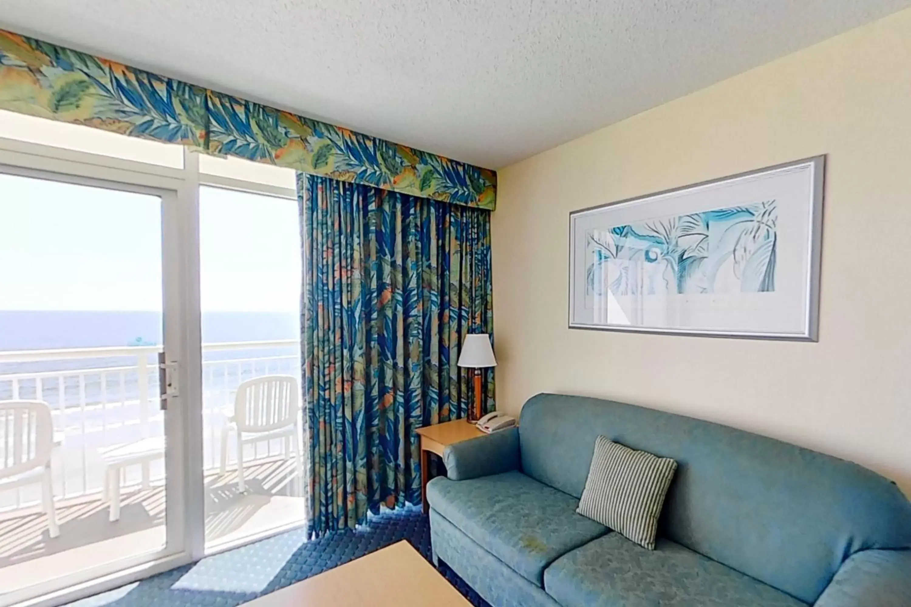 One-Bedroom Apartment in Bay Watch Resort & Conference Center