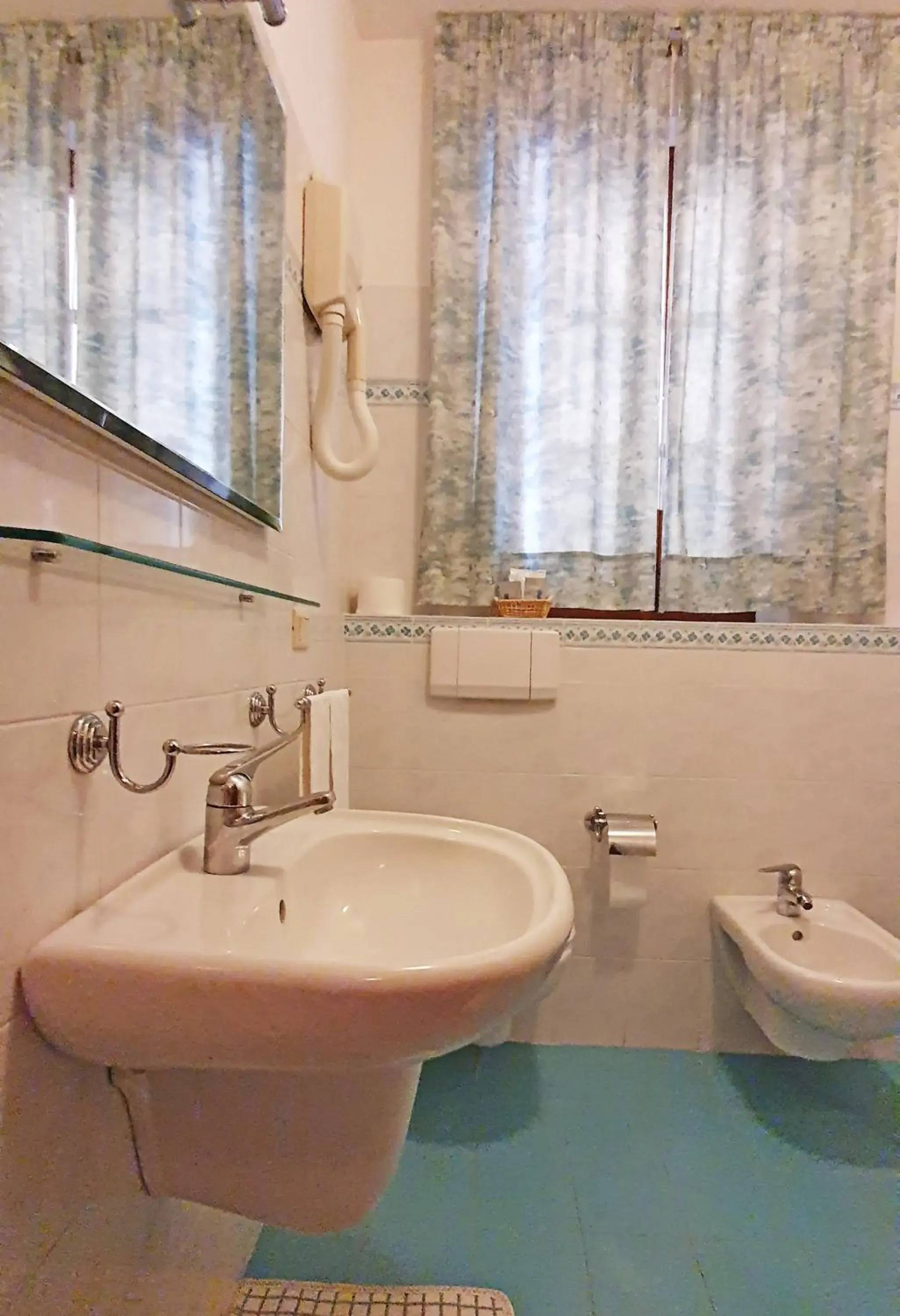 Bathroom in Villa Nencini