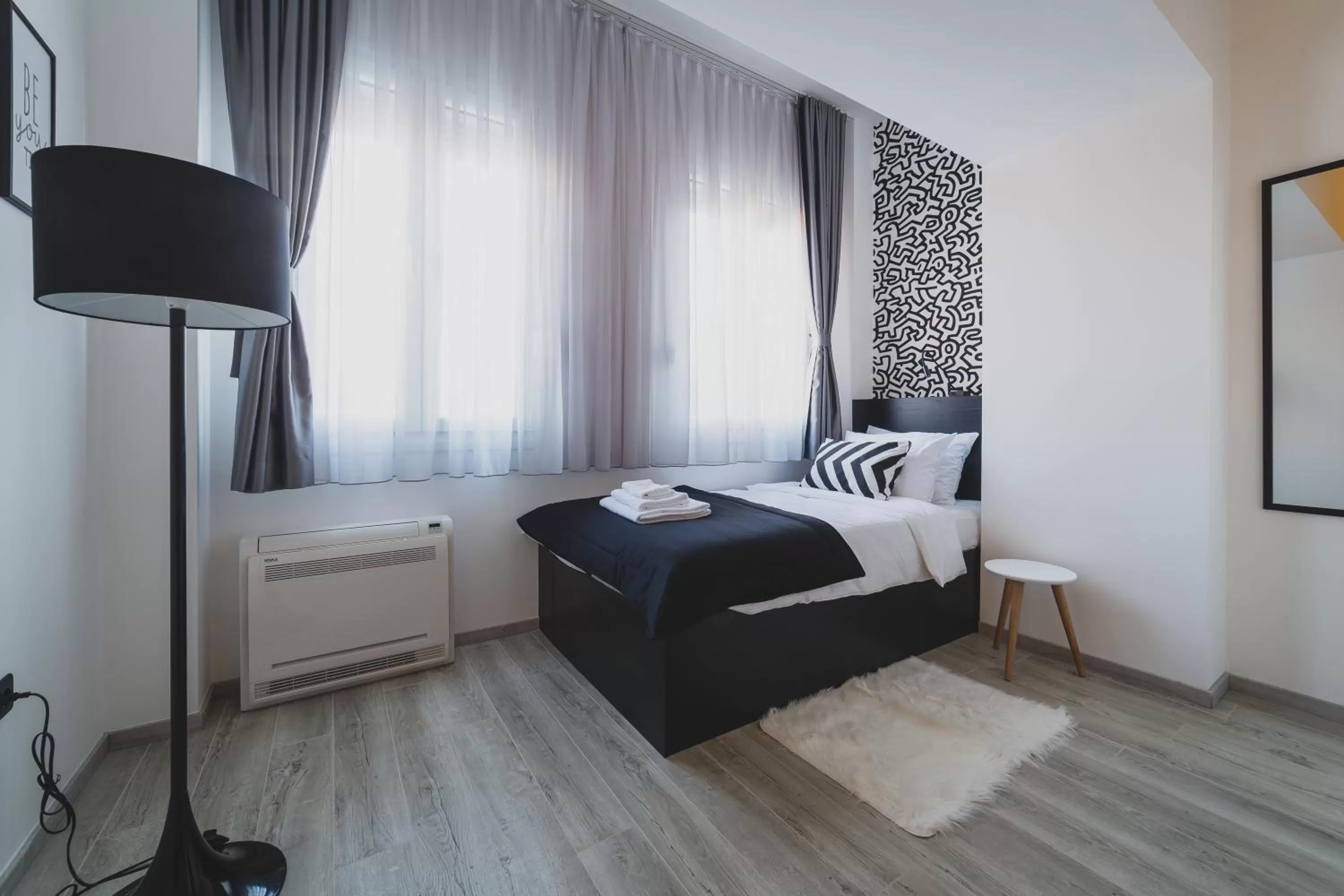 Bedroom, Bed in Hotel Marienplatz Podgorica